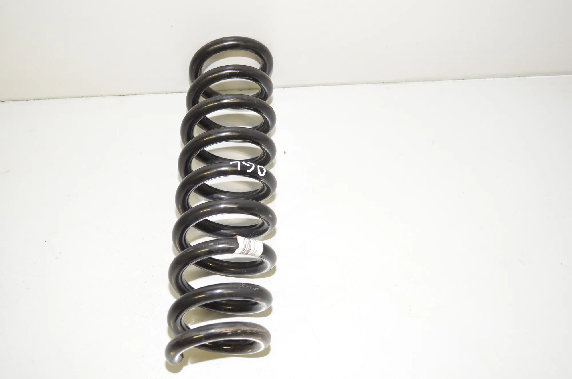 Rear Right Coil Spring – OEM 6855543 · BMW 4 Coupe (F32, F82) 428 i xDrive 2016 – 4