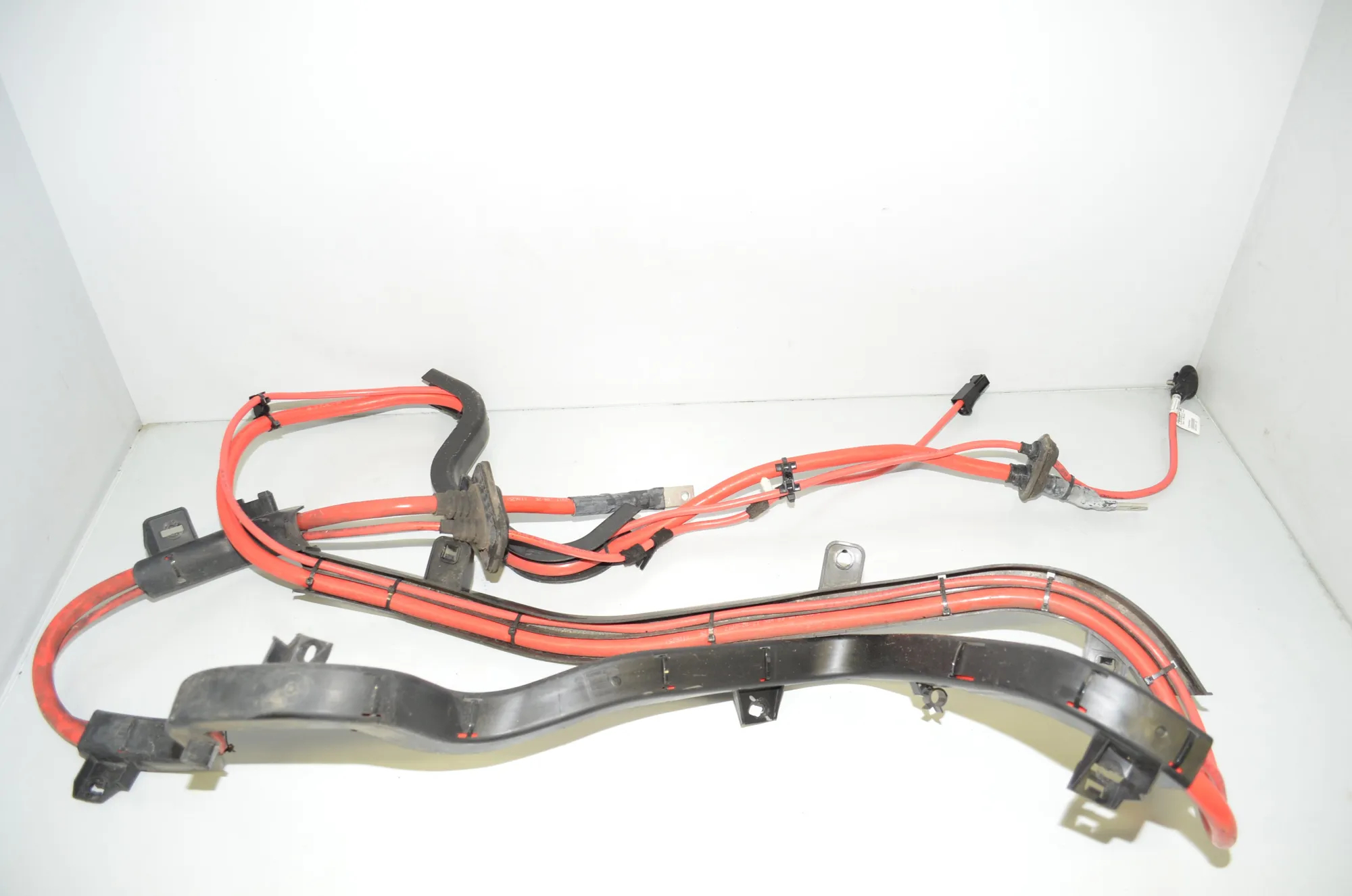 Positive Battery Cable – OEM 9321002 · BMW X4 (F26) xDrive 30 d 2017