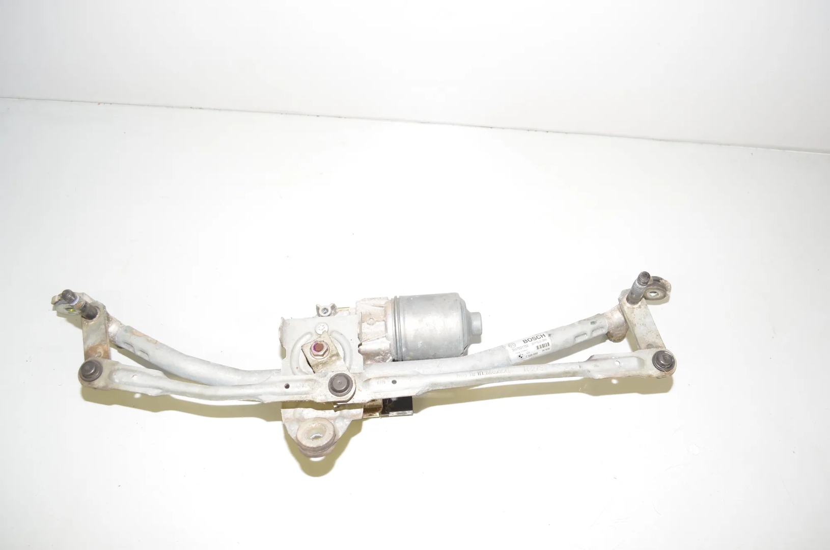 Front Windshield Wiper Mechanism – OEM 7338655 · BMW X4 (F26) xDrive 30 d 2017 – 4