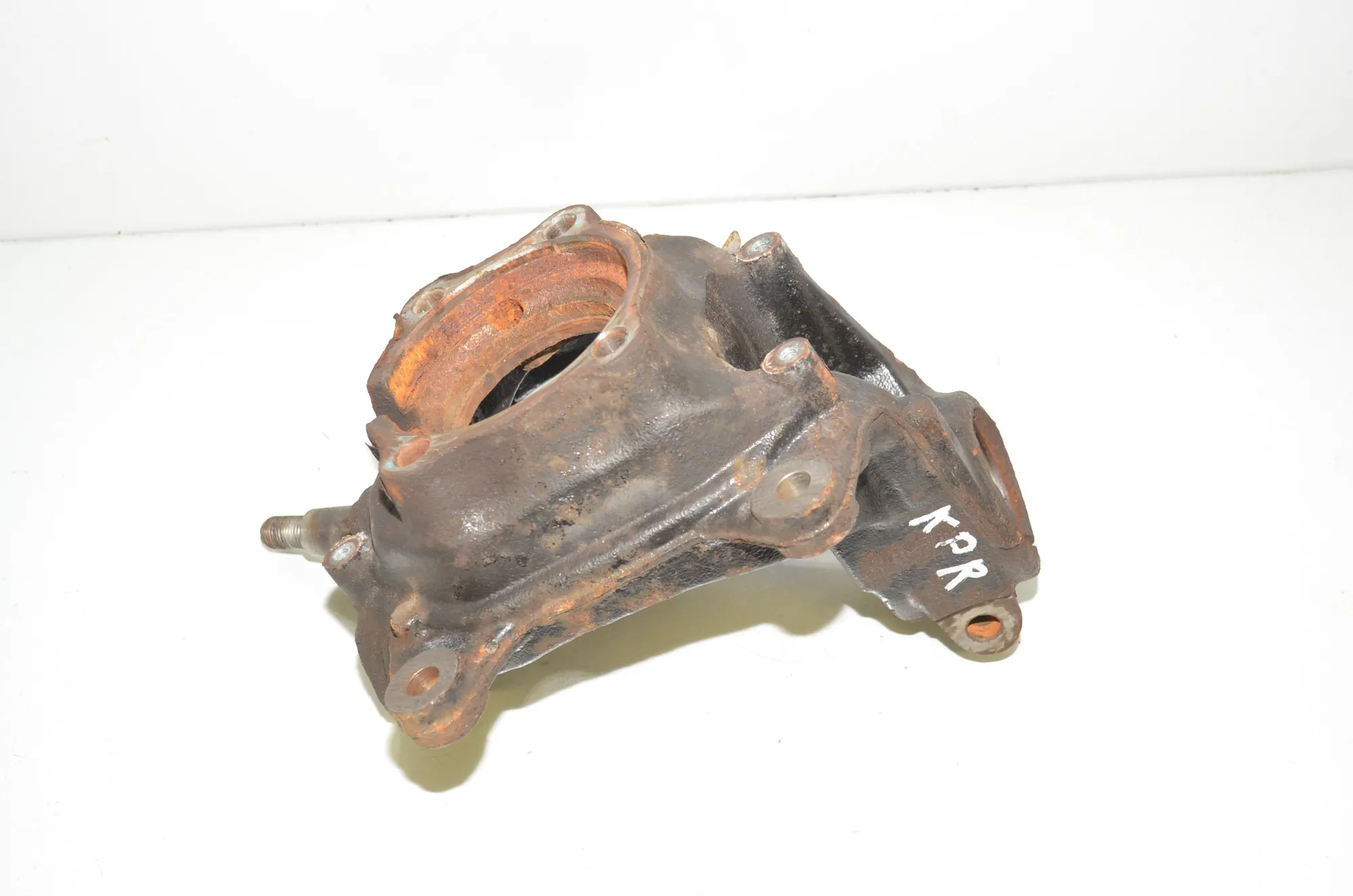 Front Left Wheel Hub – OEM 6855953 · BMW X4 (F26) xDrive 30 d 2017
