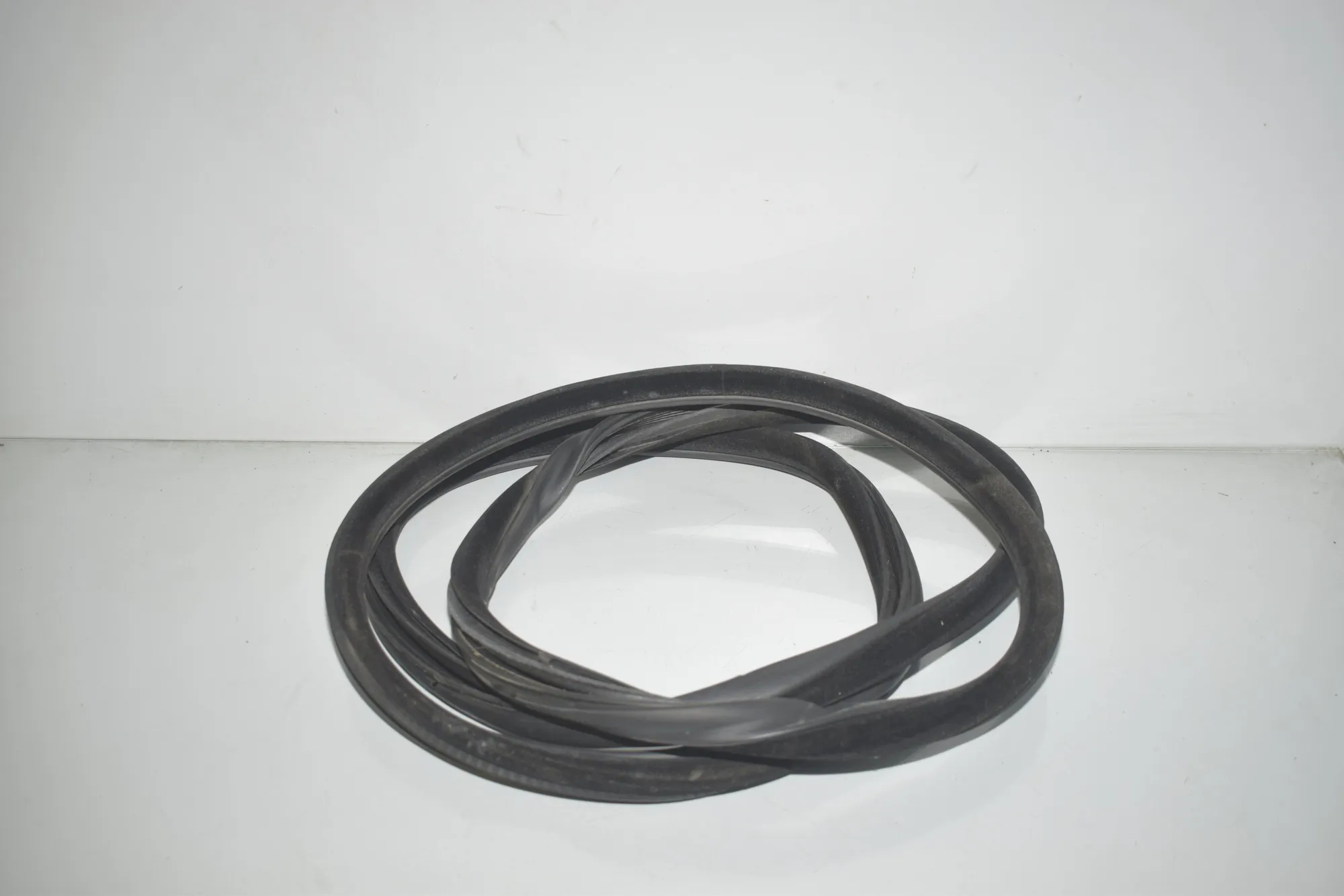 Rear Left Door Seal Rubber – OEM 7199775 · BMW 5 Touring (F11) 525 d 2010 – 3