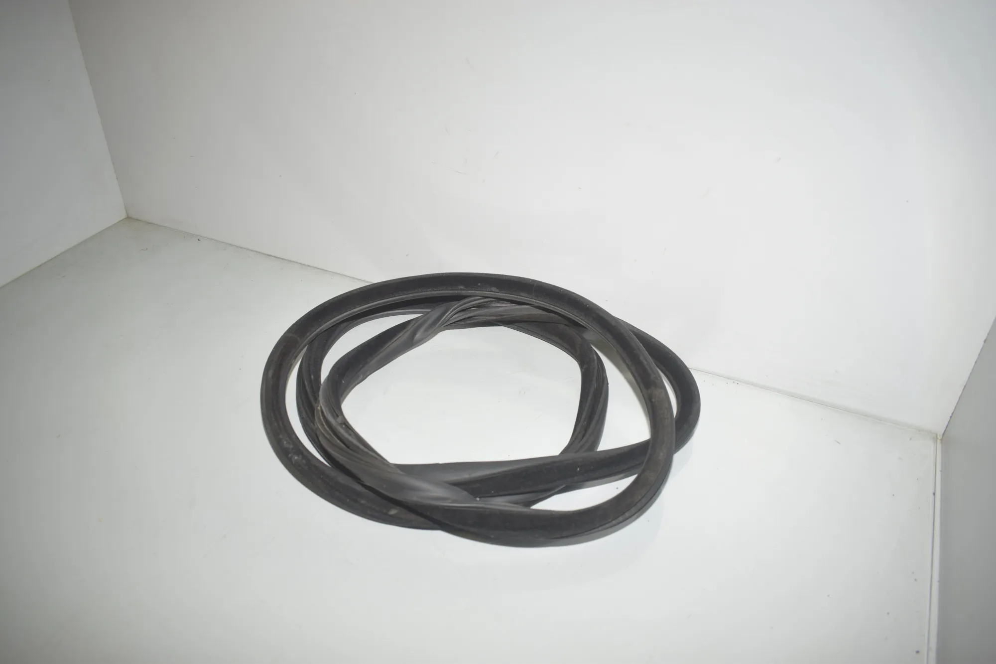 Rear Left Door Seal Rubber – OEM 7199775 · BMW 5 Touring (F11) 525 d 2010 – 4