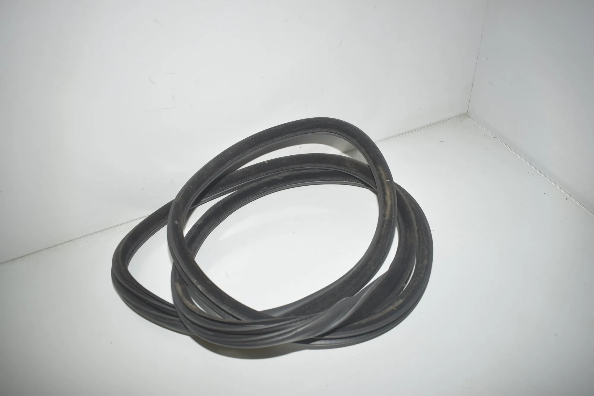 Rear Right Door Seal Rubber – OEM 7182705 · BMW 5 Touring (F11) 525 d 2010 – 4