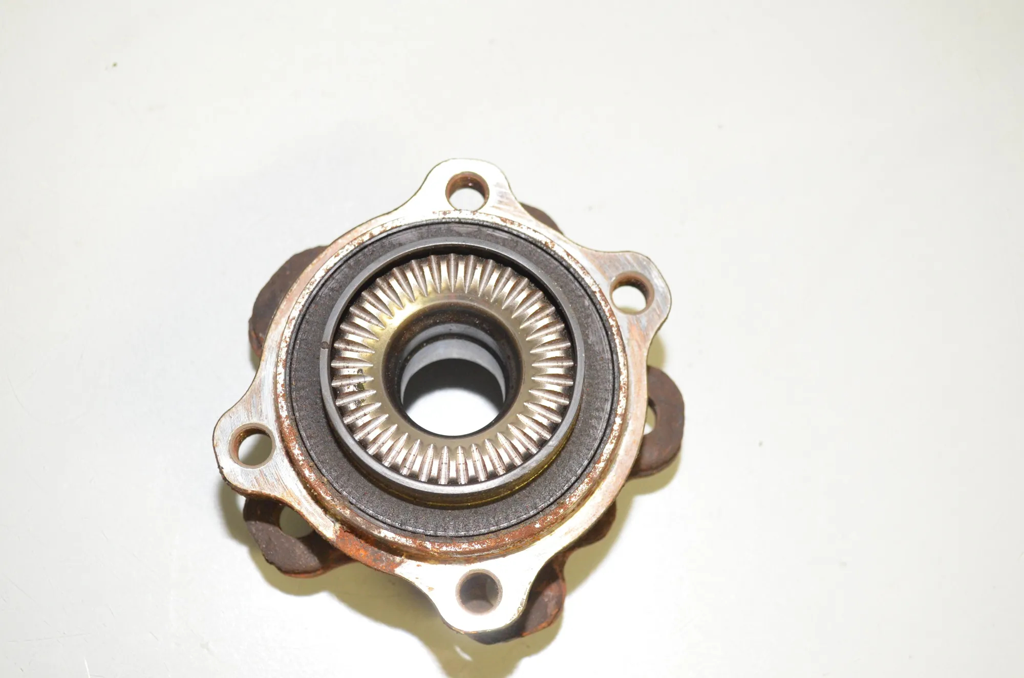 Rear Left Wheel Bearing – OEM 6899175 · BMW 5 Touring (G31) (2017 - -) 520 d 2019 – 3