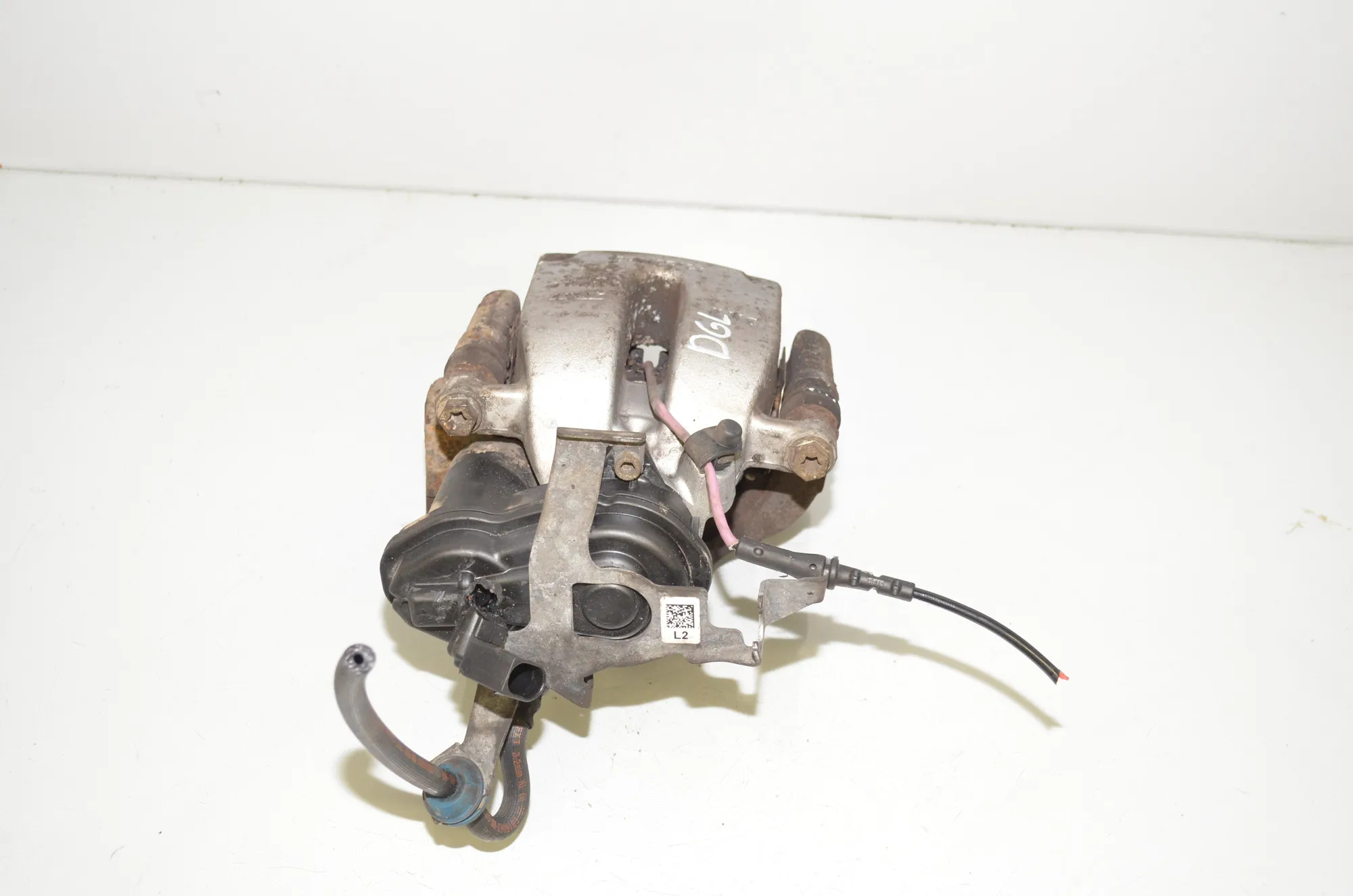 Rear Right Brake Caliper – OEM 6870576 · BMW 5 Touring (G31) (2017 - -) 520 d 2019 – 2
