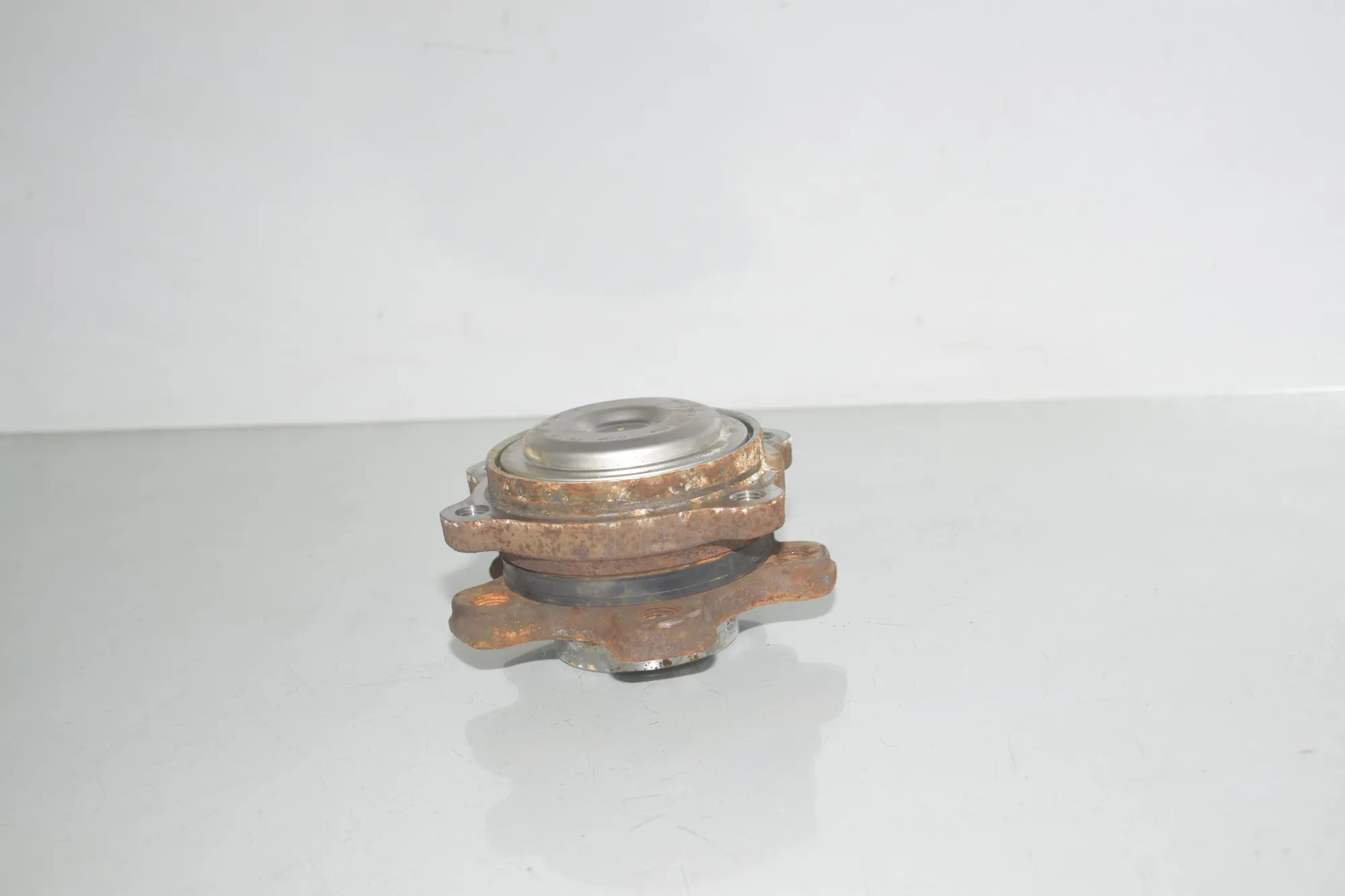 Front Right Wheel Bearing – OEM 6879158 · BMW iX3 (G08) BMW iX3 (G08) Electric 2023 – 3