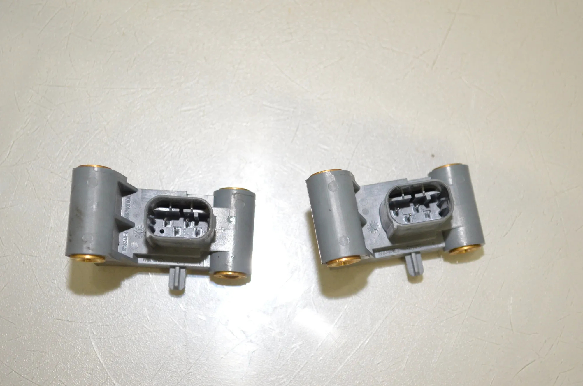 Front Left Impact Sensor – OEM 9159314 · BMW 5 Touring (F11) 525 d 2010 – 2