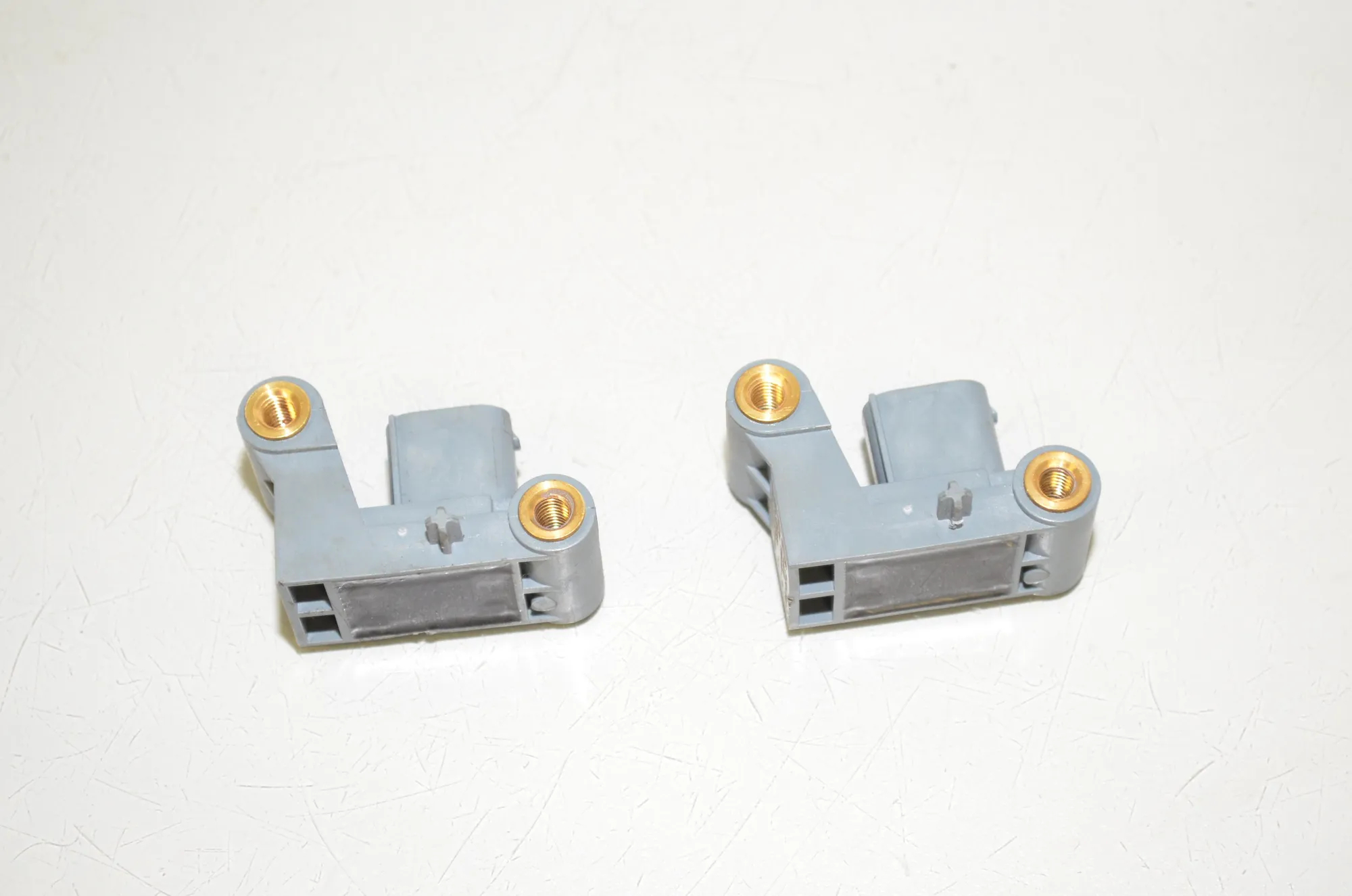 Front Left Impact Sensor – OEM 9159314 · BMW 5 Touring (F11) 525 d 2010 – 3