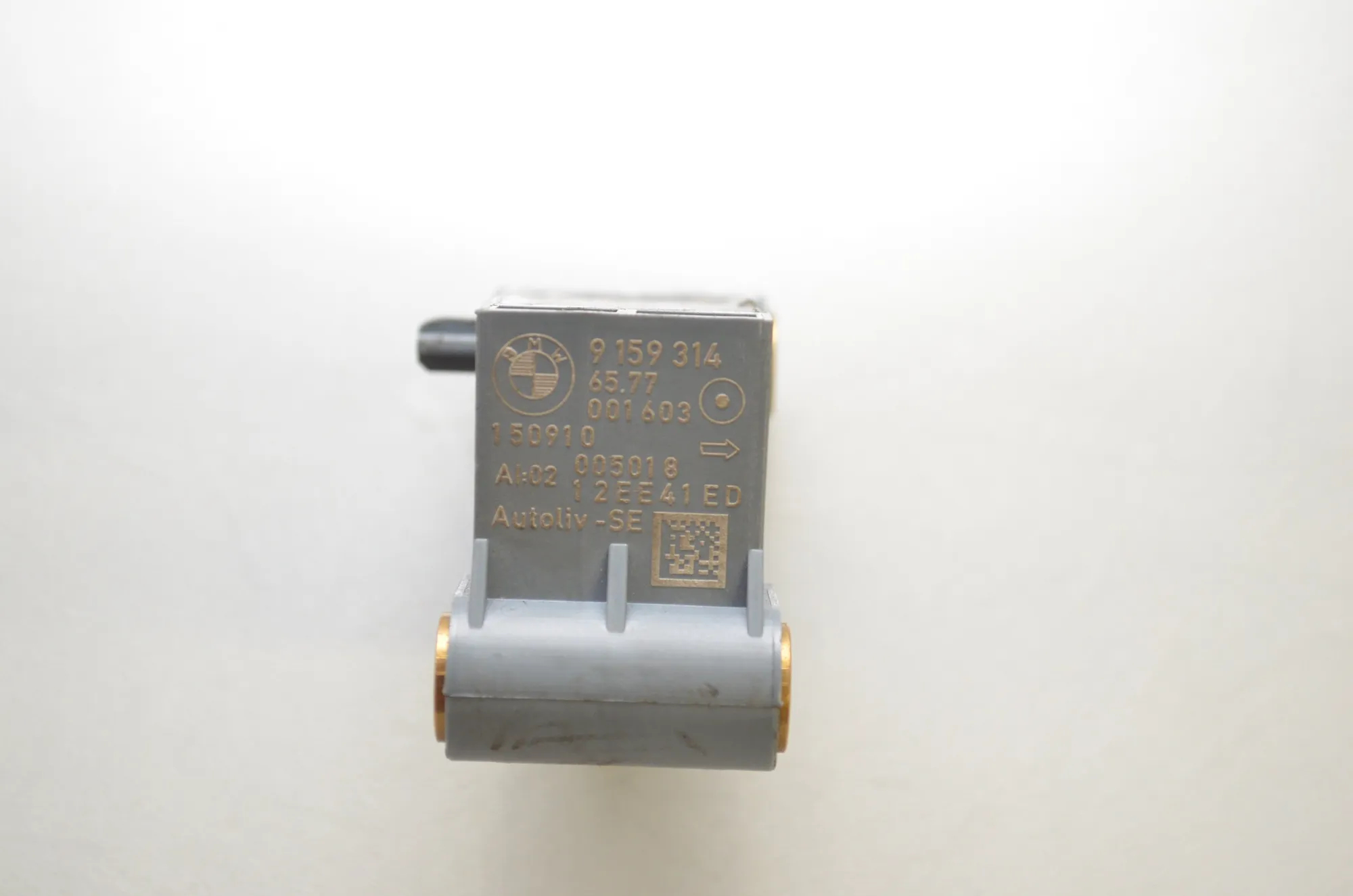Front Left Impact Sensor – OEM 9159314 · BMW 5 Touring (F11) 525 d 2010 – 4