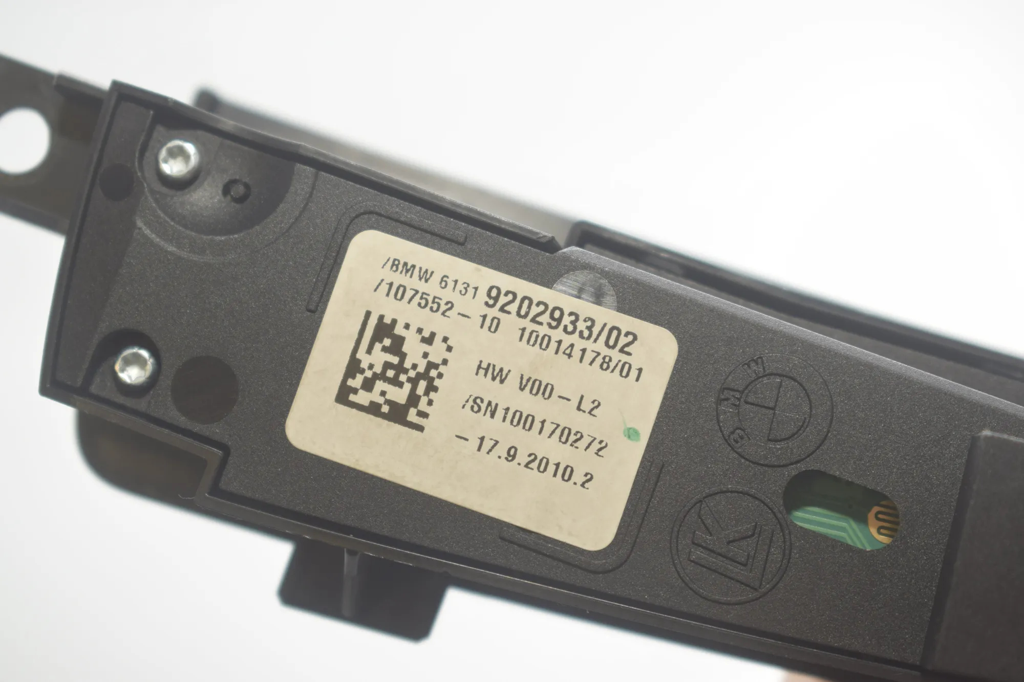 Button Switch Panel – OEM 9202933 · BMW 5 Touring (F11) 525 d 2010 – 5
