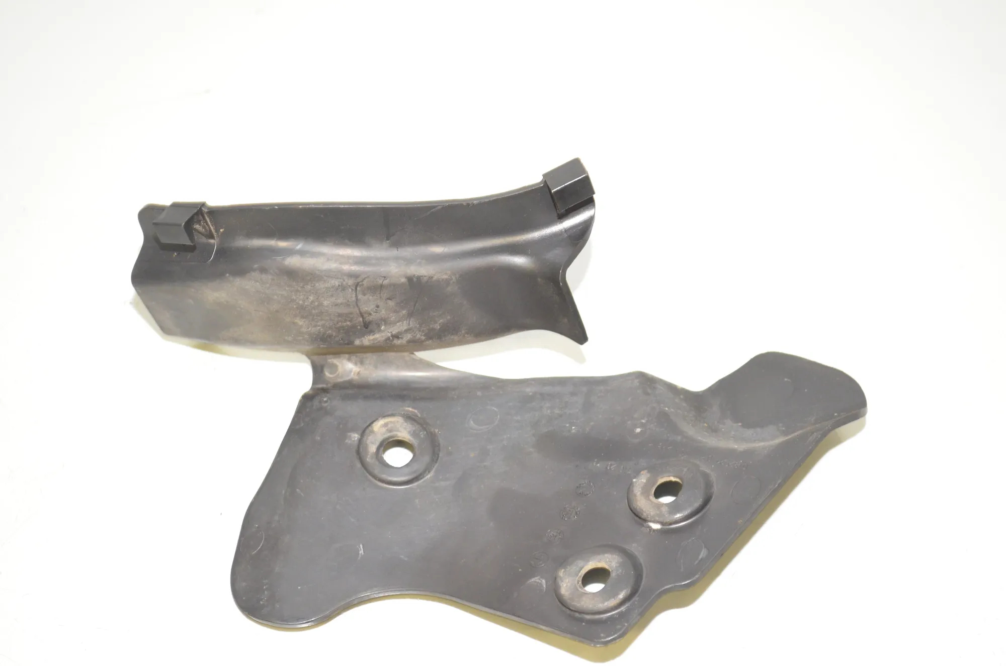 Control Arm Cover – OEM 6782521 · BMW X6 (F16, F86) M 50 d 2016 – 5
