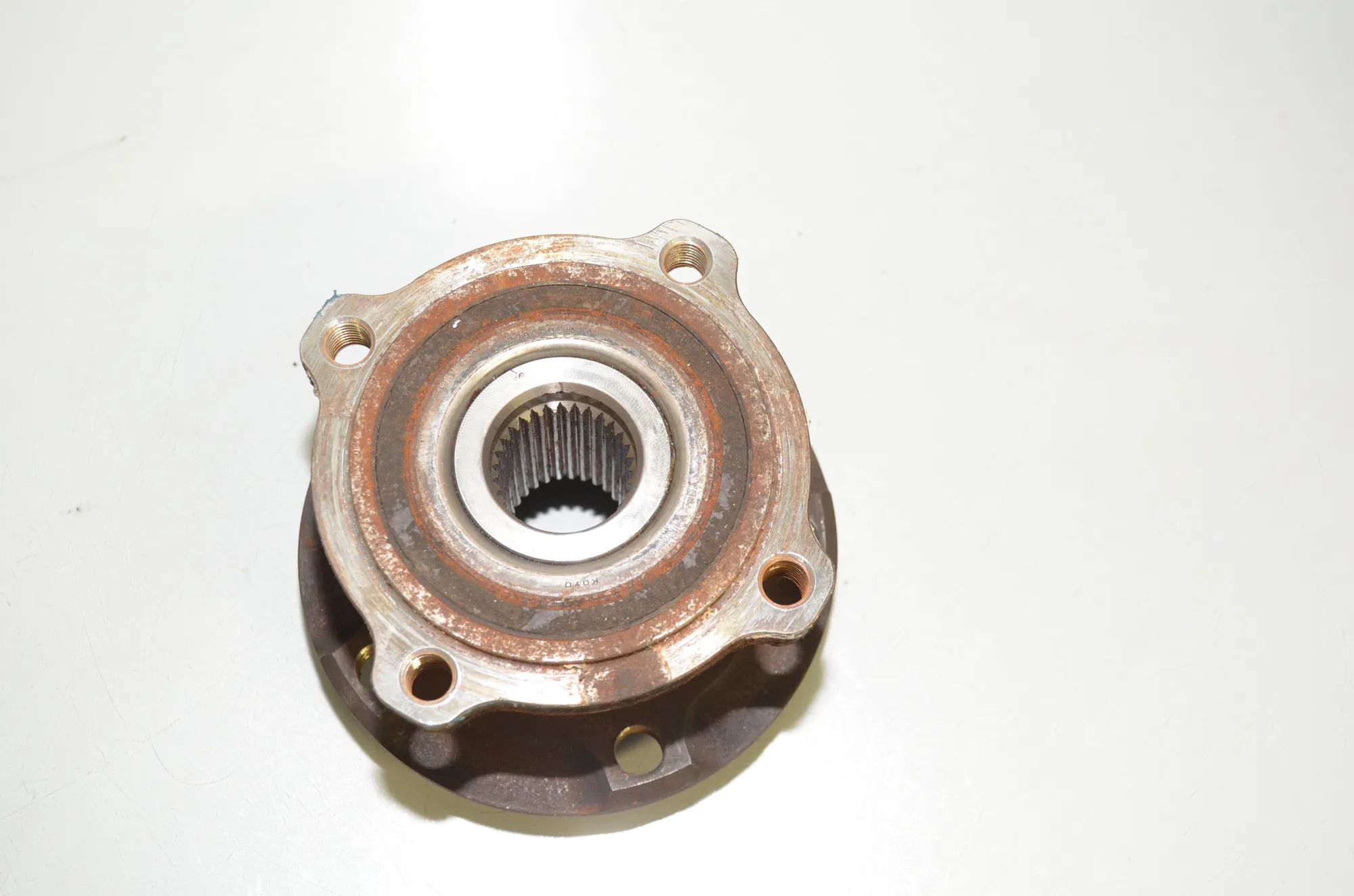 Rear Left Wheel Bearing – OEM 6867811 · BMW X6 (F16, F86) M 50 d 2016 – 3