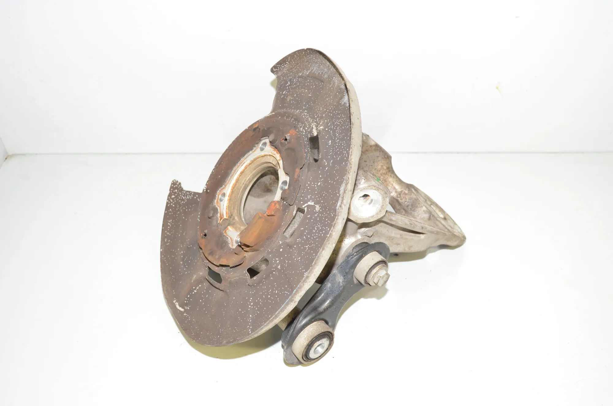 Rear Right Wheel Hub – OEM 6879102 · BMW X6 (F16, F86) M 50 d 2016