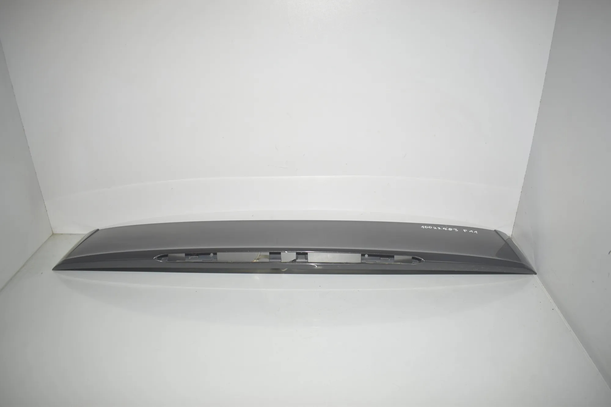 Tailgate Bootlid Spoiler – OEM 7234682 · BMW 5 Touring (F11) 525 d 2010