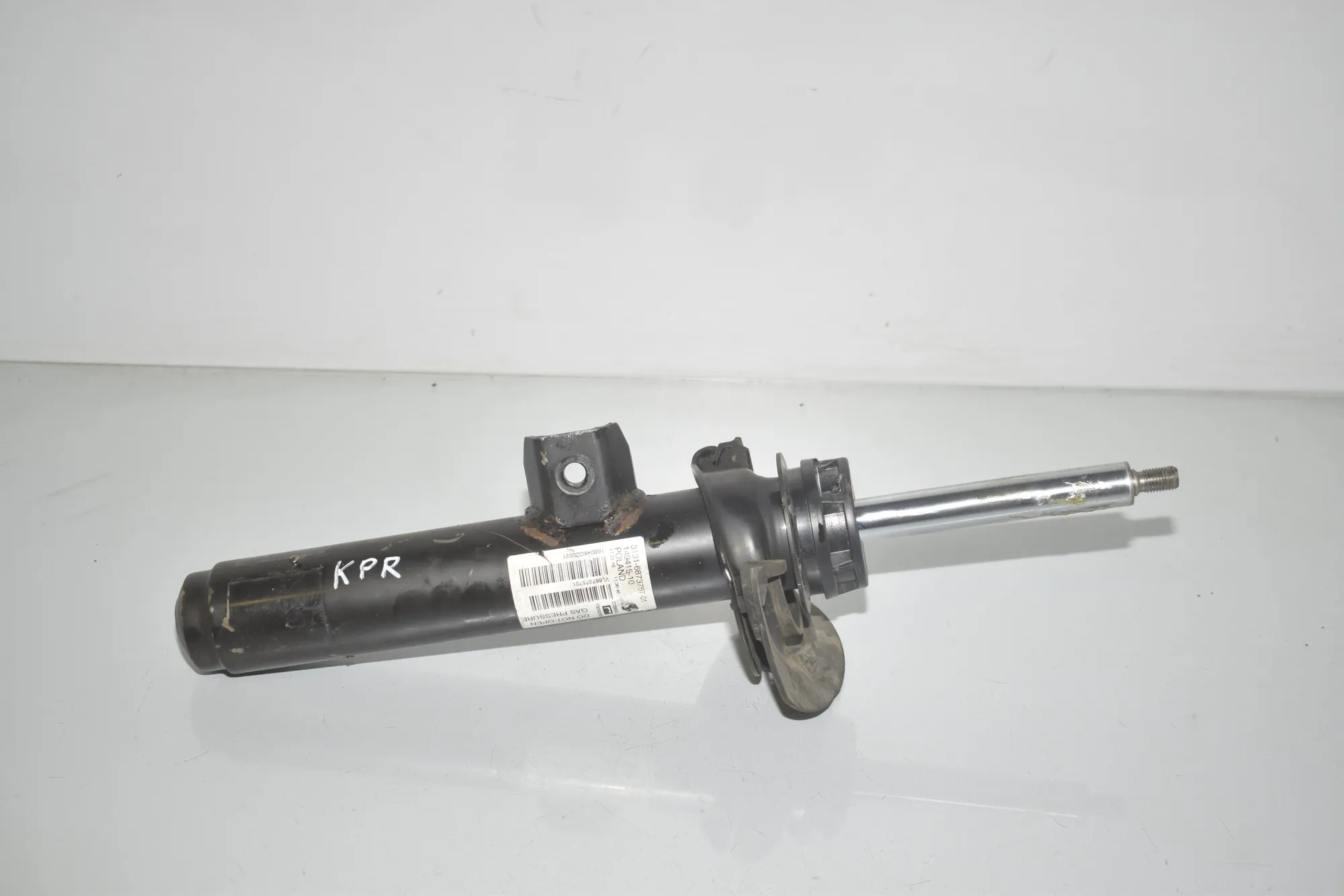 Front Left Shock Absorber – OEM 6873757 · BMW 4 Coupe (F32, F82) 428 i xDrive 2016