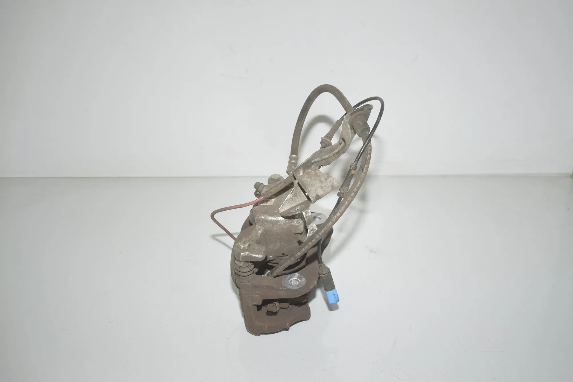 Front Left Brake Caliper – OEM 6869108 · BMW 3 Touring (G21) (2019 - -) 320 d 2020 – 2