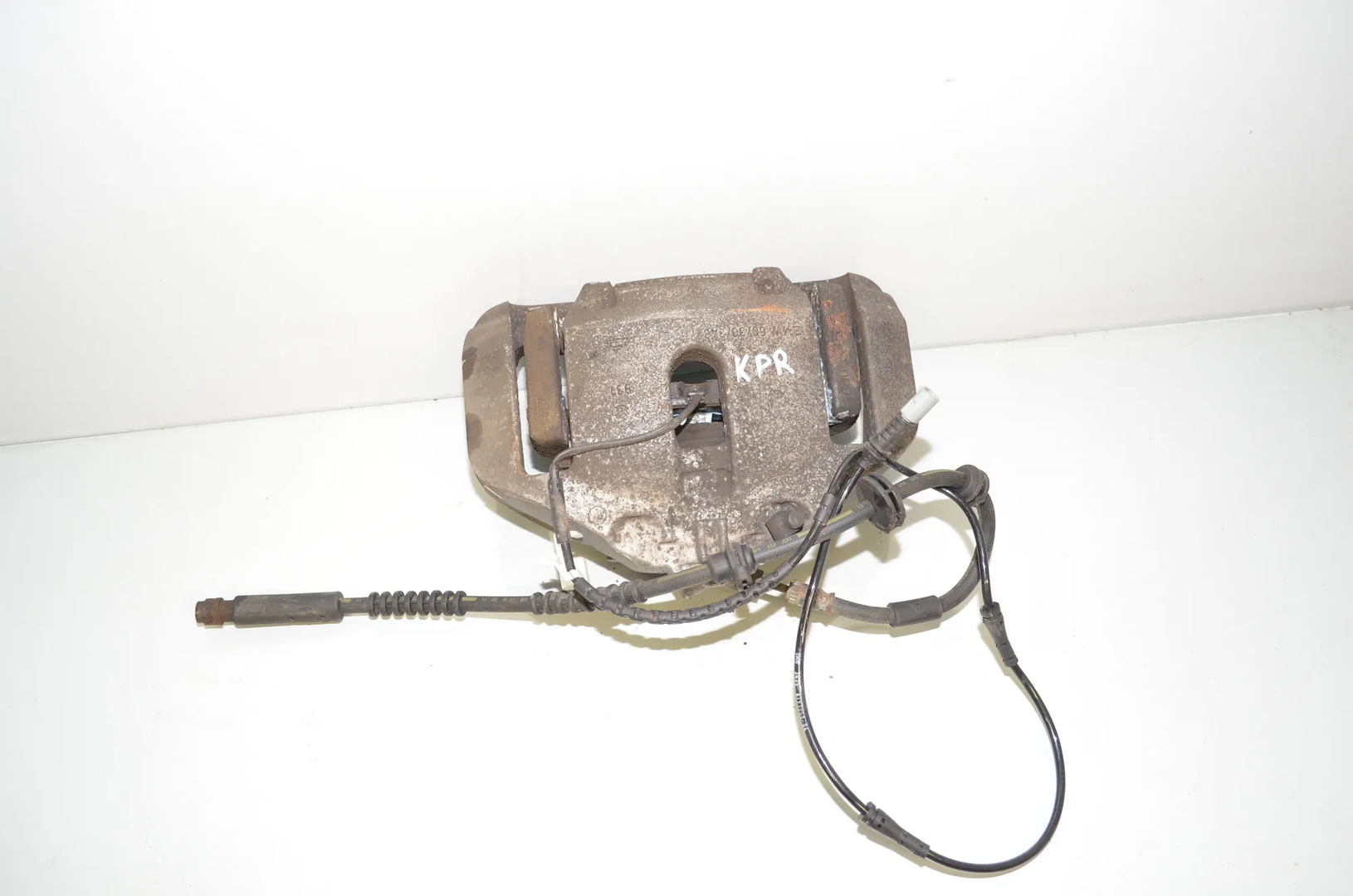 Front Left Brake Caliper – OEM 6792689 · BMW 5 Touring (F11) 525 d 2011 – 2