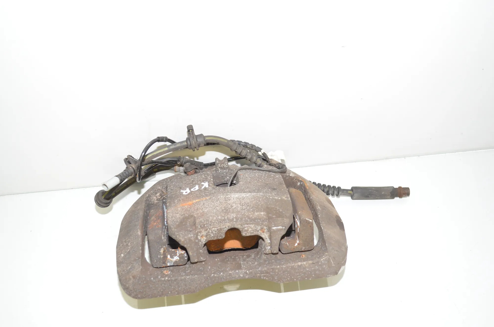 Front Left Brake Caliper – OEM 6792689 · BMW 5 Touring (F11) 525 d 2011