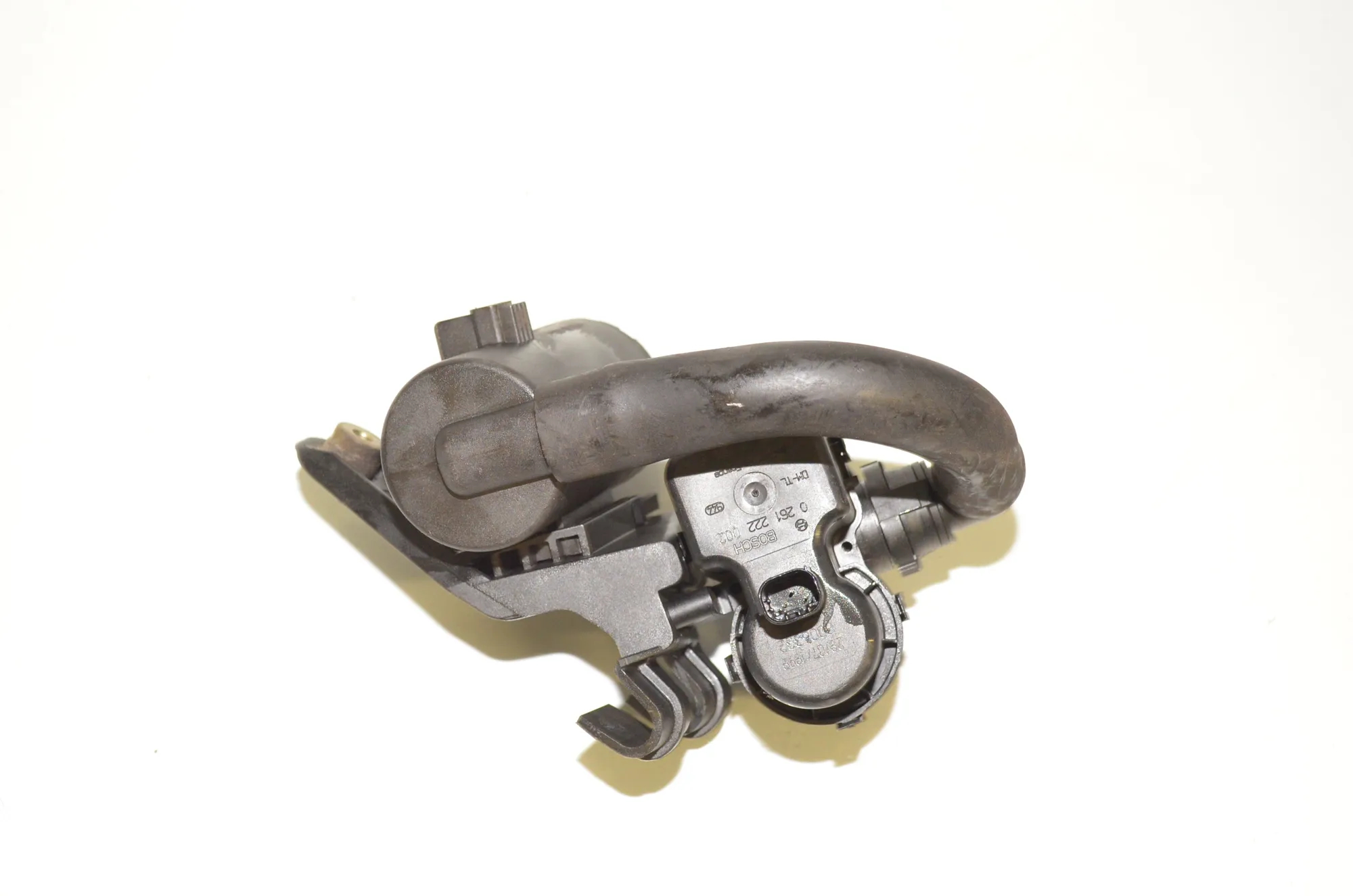 Fuel Vapor Filter (EVAP) – OEM 1183311 · BMW 5 (E39) BMW 5 (E39) 528 i 1998 – 4