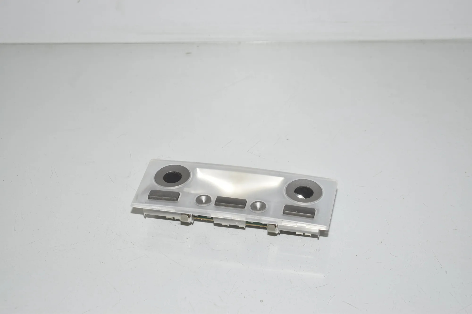 Interior Lighting – OEM 6962053 · BMW 7 (E65, E66, E67) BMW 7 (E65, E66, E67) 730 d 2008