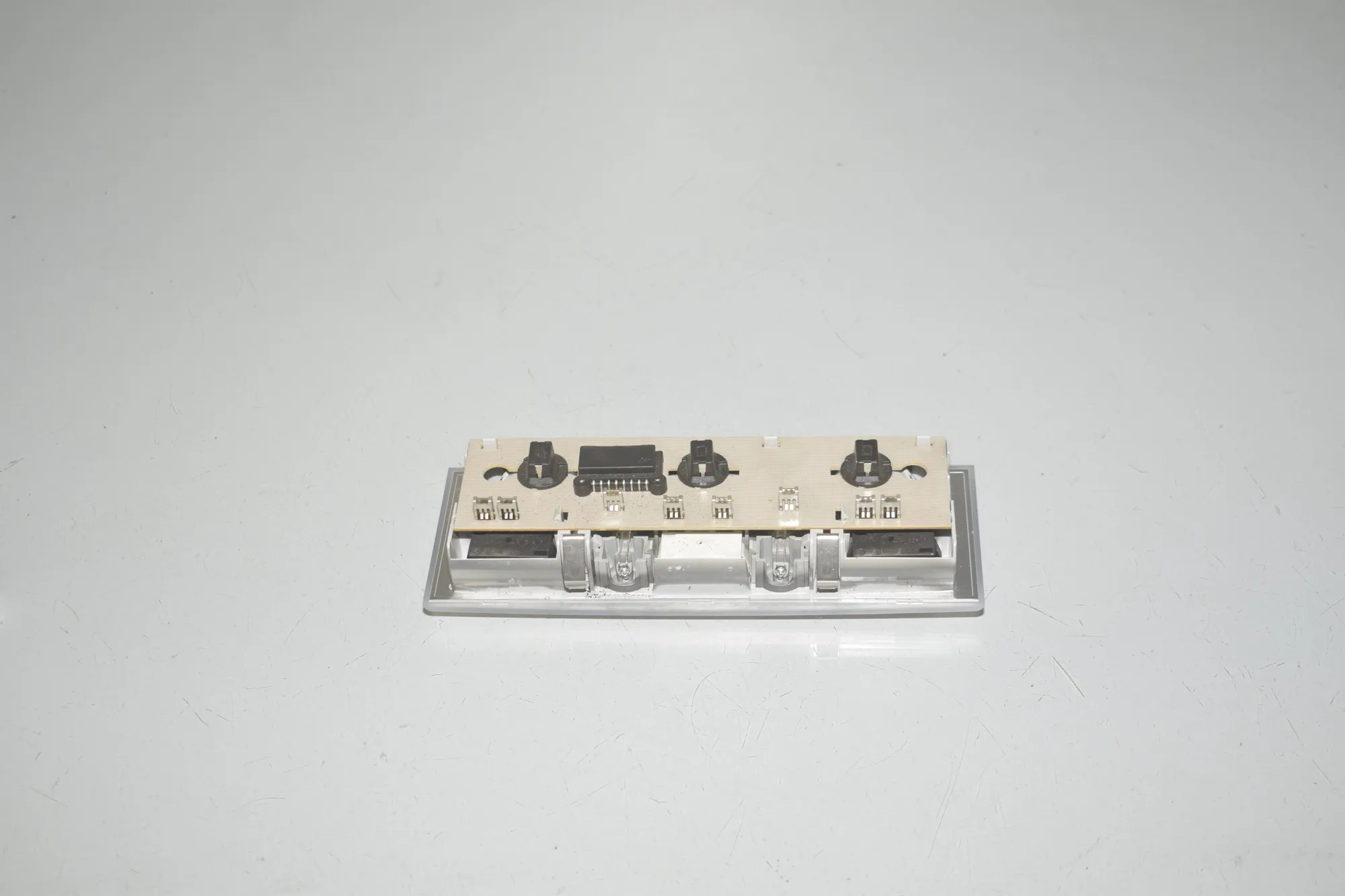 Interior Lighting – OEM 6962053 · BMW 7 (E65, E66, E67) BMW 7 (E65, E66, E67) 730 d 2008 – 4