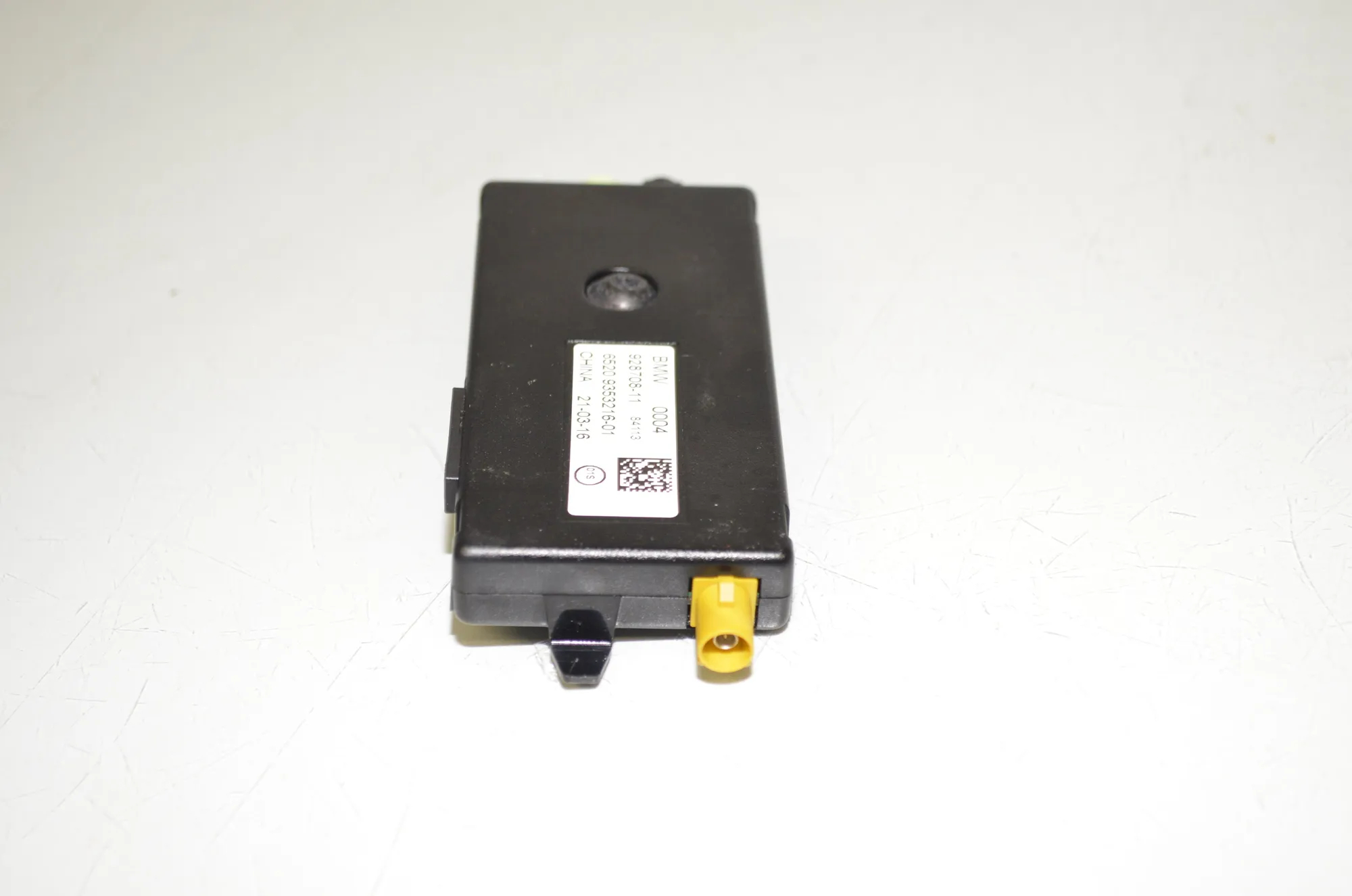 Antenna – OEM 9353216 · BMW X6 (F16, F86) M 50 d 2016 – 2