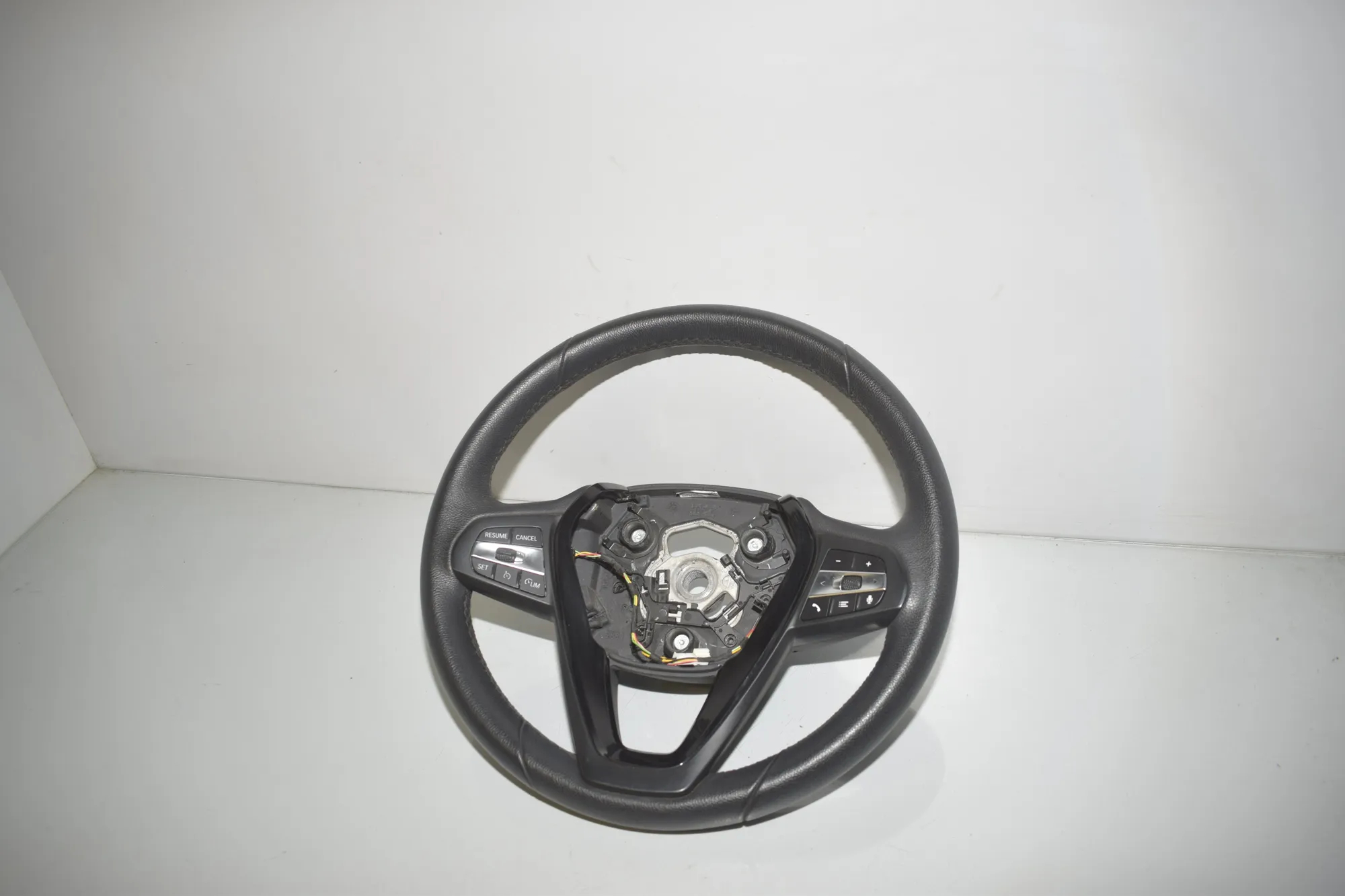 Steering Wheel – OEM 7939605 · BMW 1 (F40) BMW 1 (F40) (F40) 118 d 2019 – 3