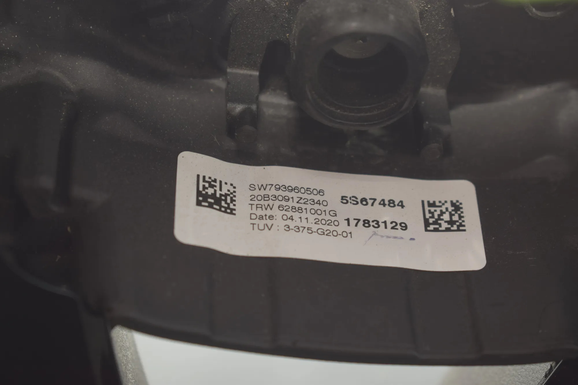 Steering Wheel – OEM 7939605 · BMW 1 (F40) BMW 1 (F40) (F40) 118 d 2019 – 8