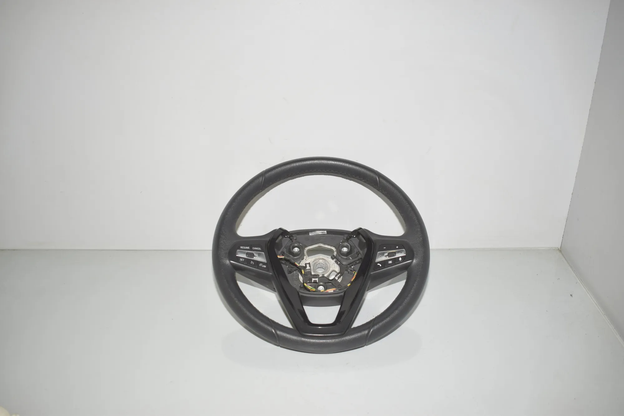 Steering Wheel – OEM 7939605 · BMW 1 (F40) BMW 1 (F40) (F40) 118 d 2019