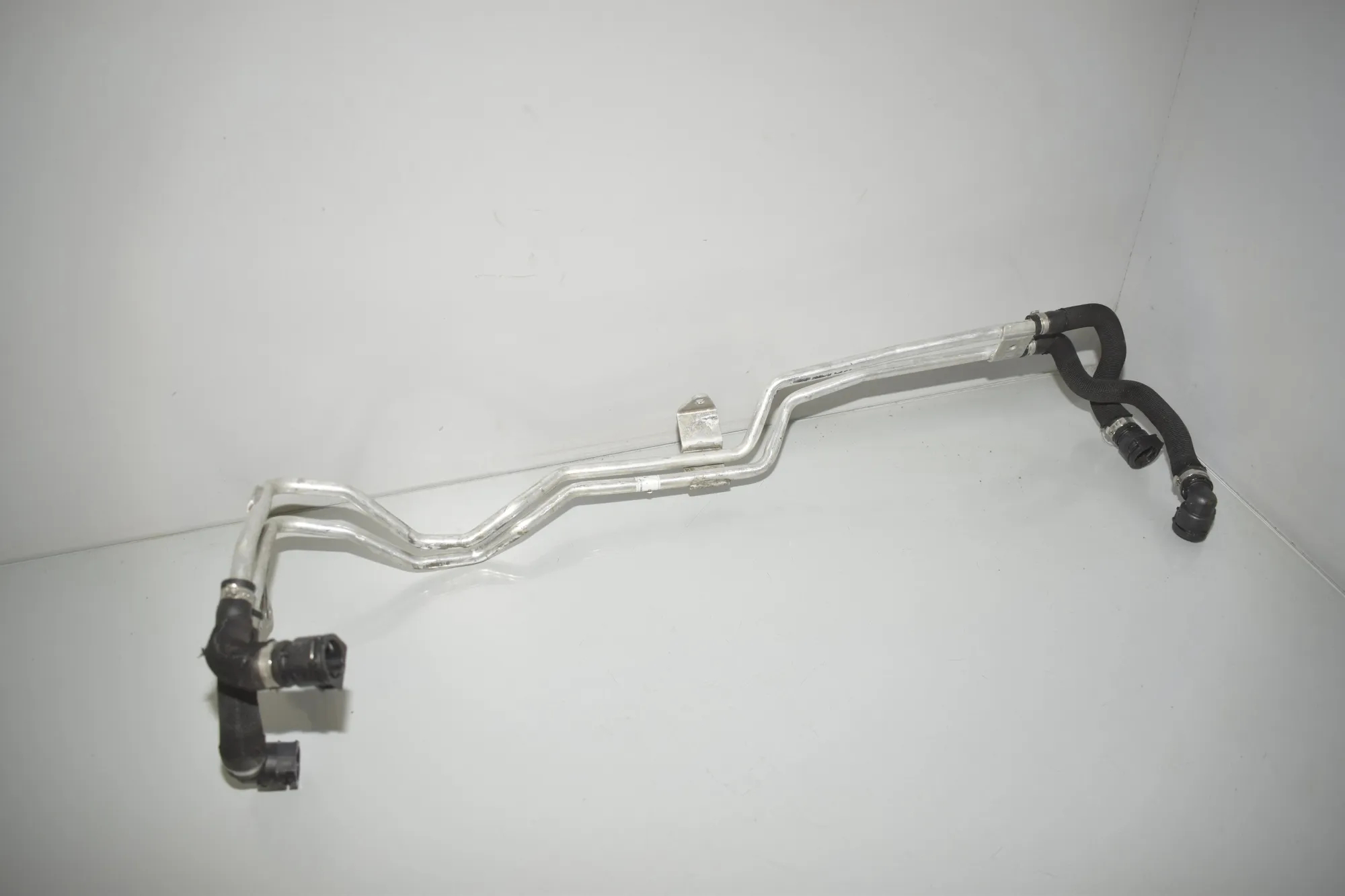 Coolant Hose Pipe – OEM 8575759 · BMW X5 (G05) (2018 - -) xDrive M 50 d 2019 – 3
