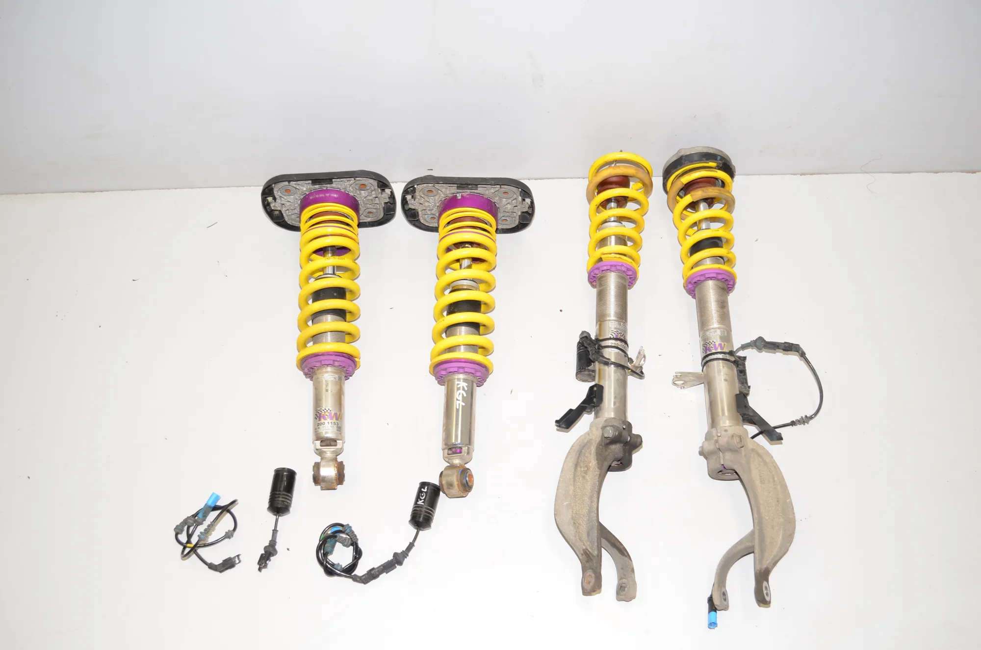 Shock Absorber Set – OEM 2001153 · BMW X5 (G05) (2018 - -) xDrive M 50 d 2019