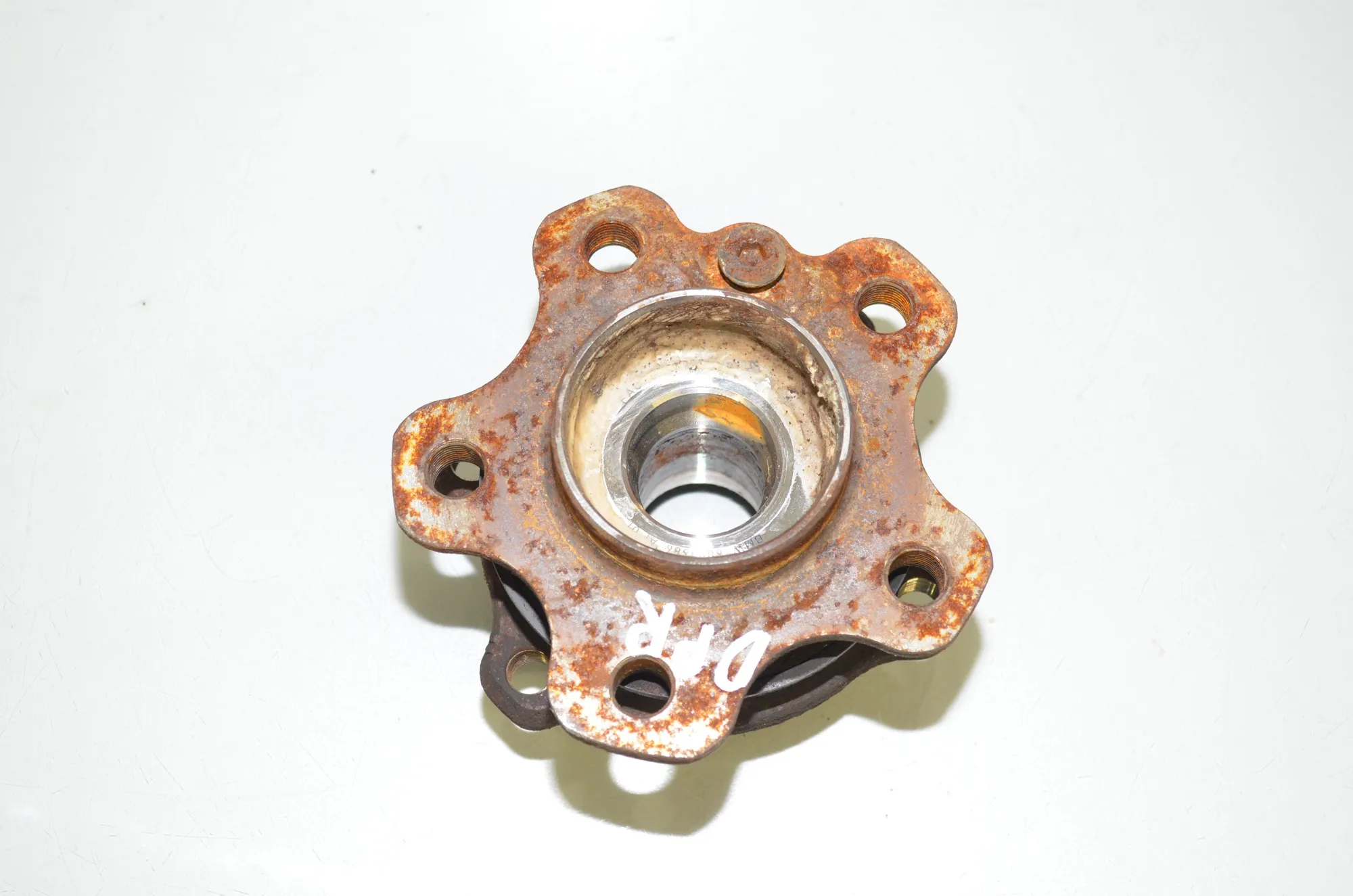 Front Right Wheel Bearing – OEM 6893686 · BMW X5 (G05) (2018 - -) xDrive M 50 d 2019
