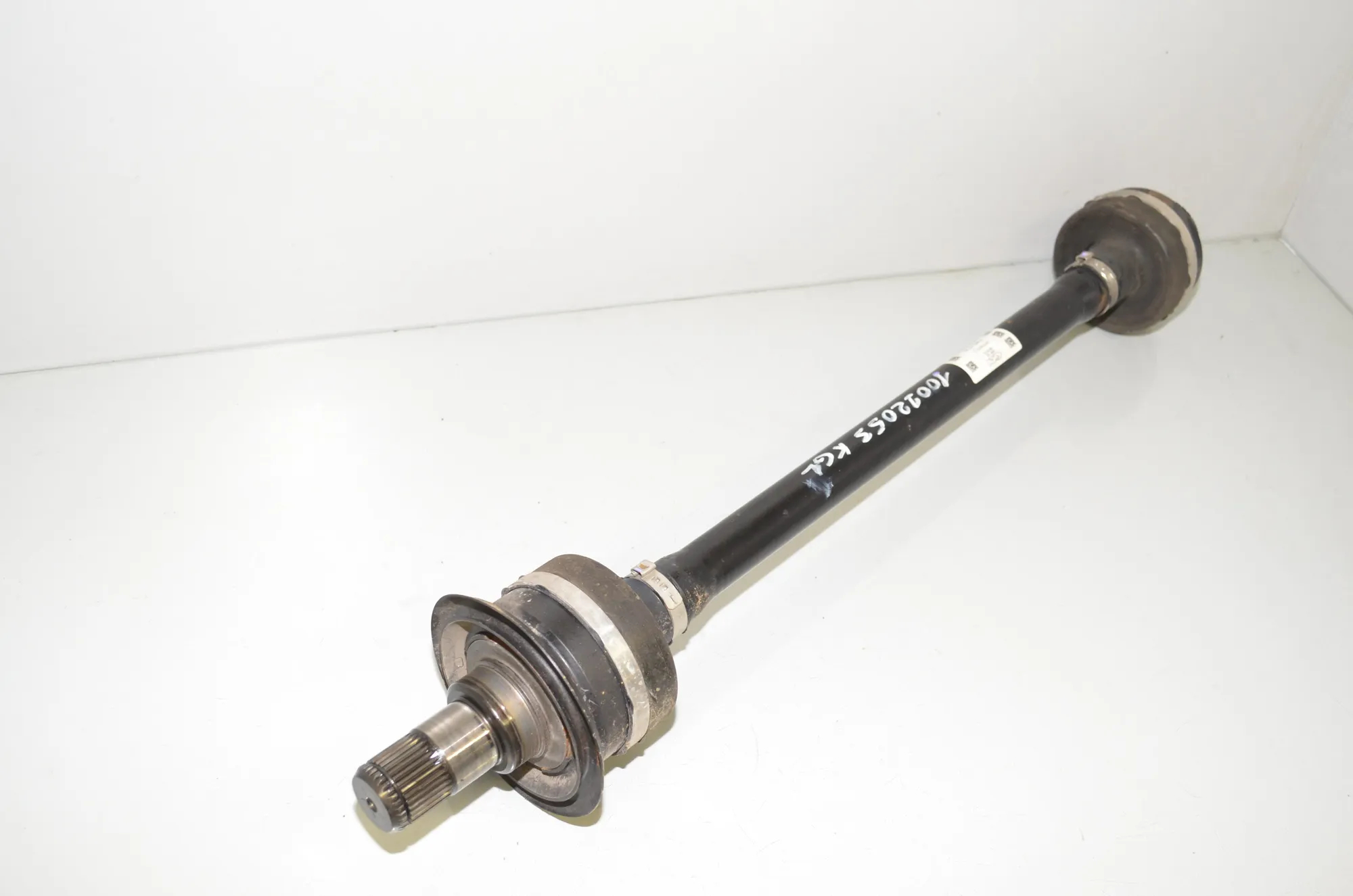 Rear Left Driveshaft – OEM 8689579 · BMW X5 (G05) (2018 - -) xDrive M 50 d 2019 – 3