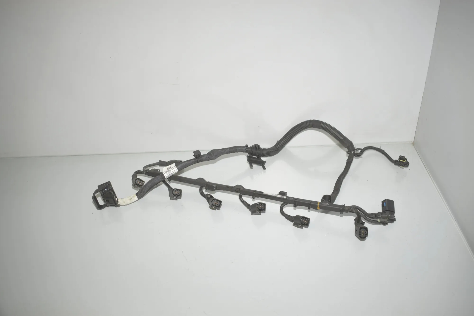 Fuel Injector Wire Connection – OEM 8589984 · BMW X5 (G05) (2018 - -) xDrive M 50 d 2019 – 2
