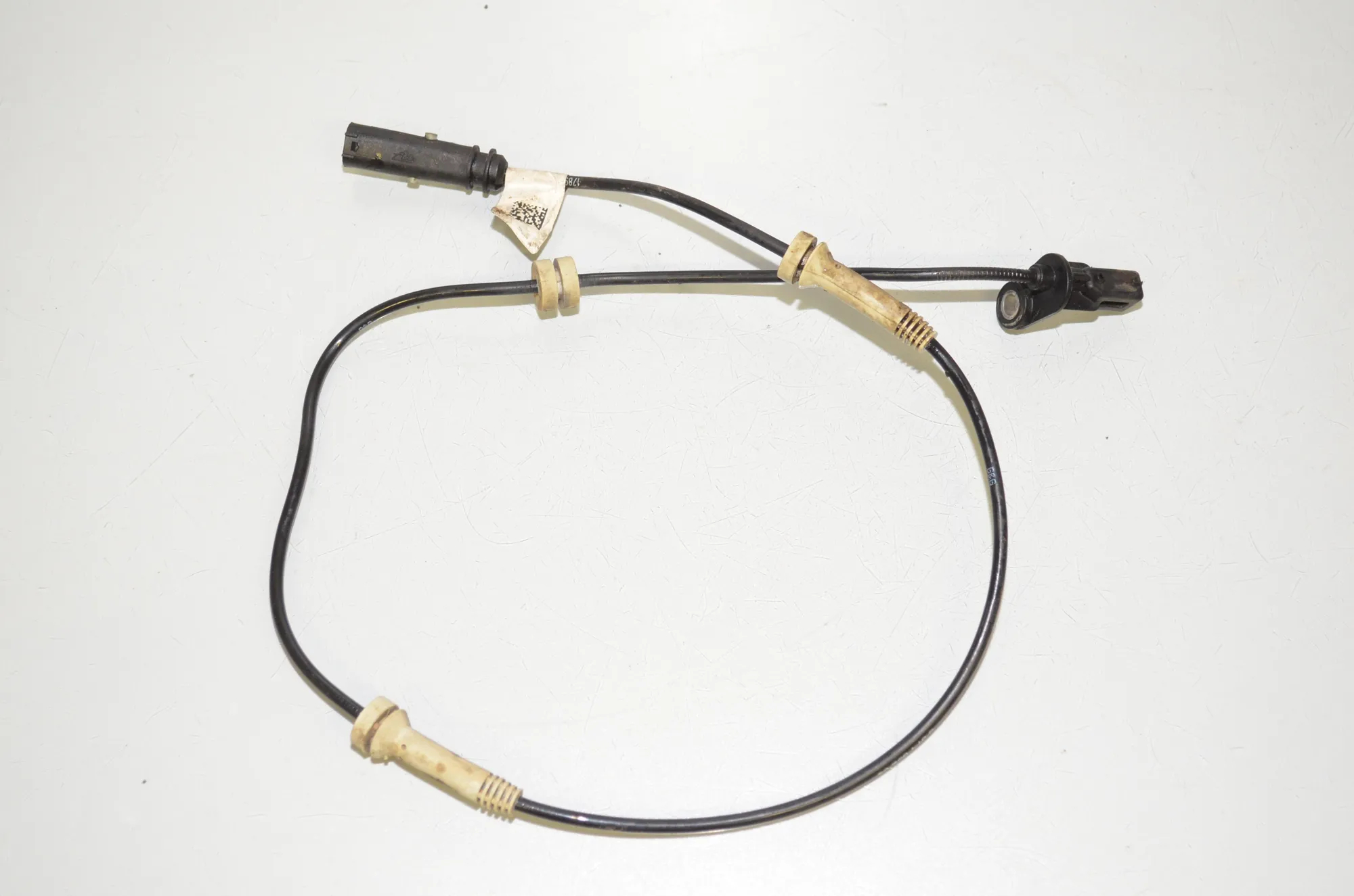 Front Right ABS Sensor – OEM 6874632 · BMW 5 Touring (G31) (2017 - -) 520 d 2019 – 2