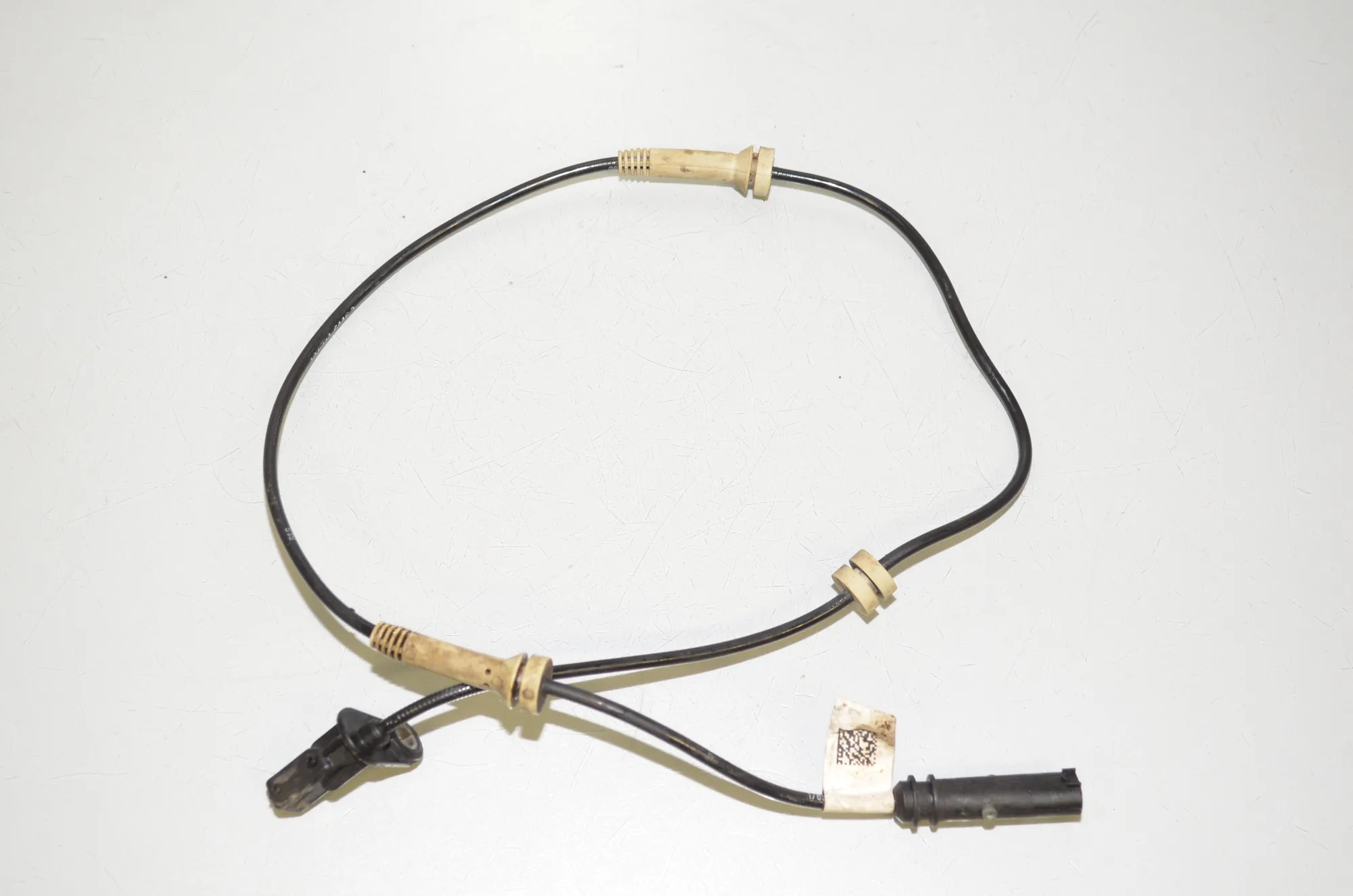 Front Right ABS Sensor – OEM 6874632 · BMW 5 Touring (G31) (2017 - -) 520 d 2019 – 3