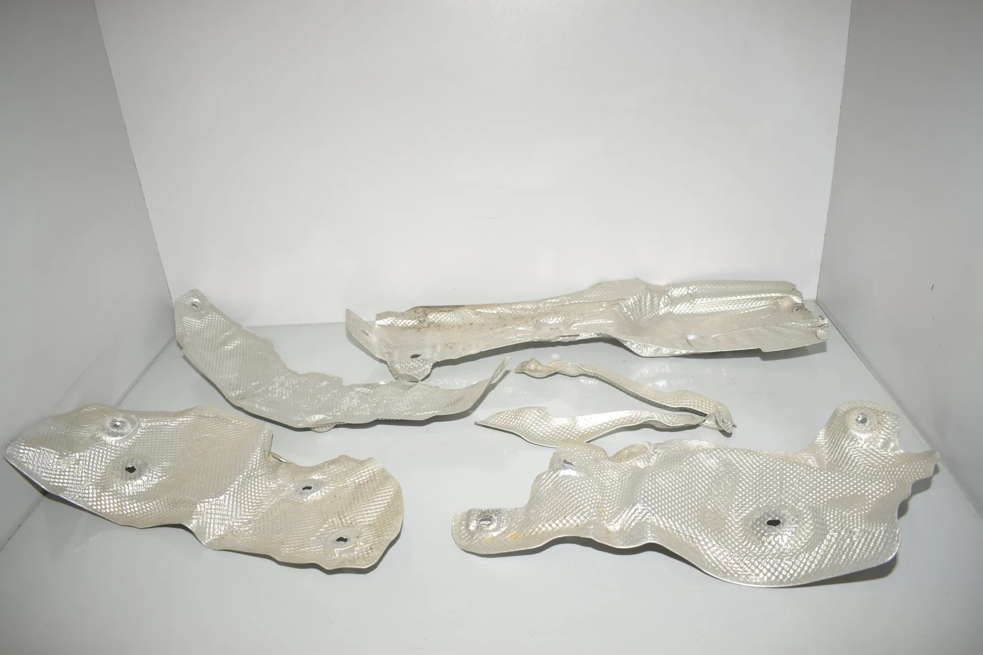 Heat Insulation – OEM CH22-45367-AEB500730 · LAND ROVER DISCOVERY IV (L319) 3.0 TD 4x4 2016