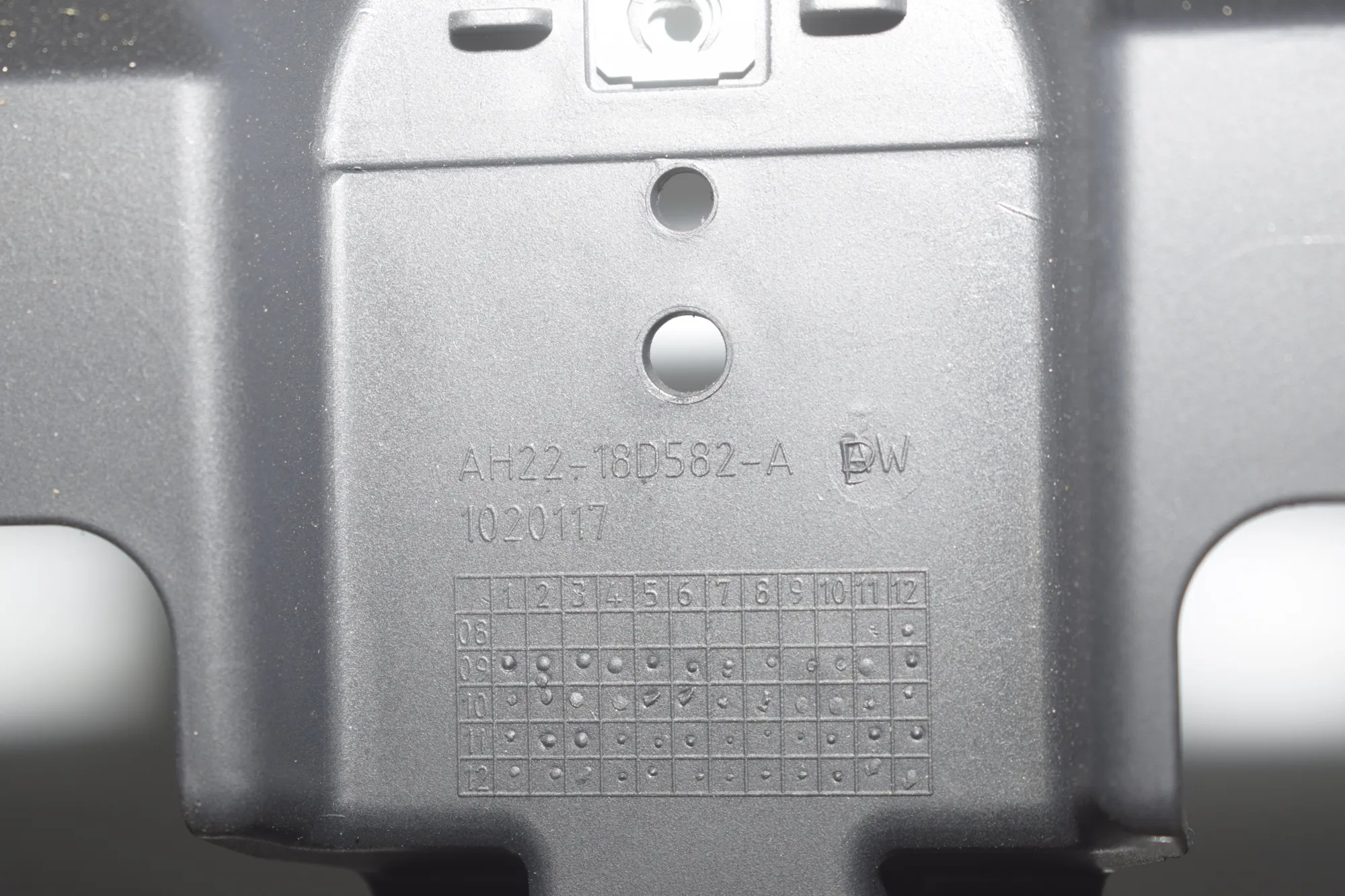 Other Body Parts – OEM AH22-18D582-A · LAND ROVER DISCOVERY IV (L319) 3.0 TD 4x4 2016 – 6