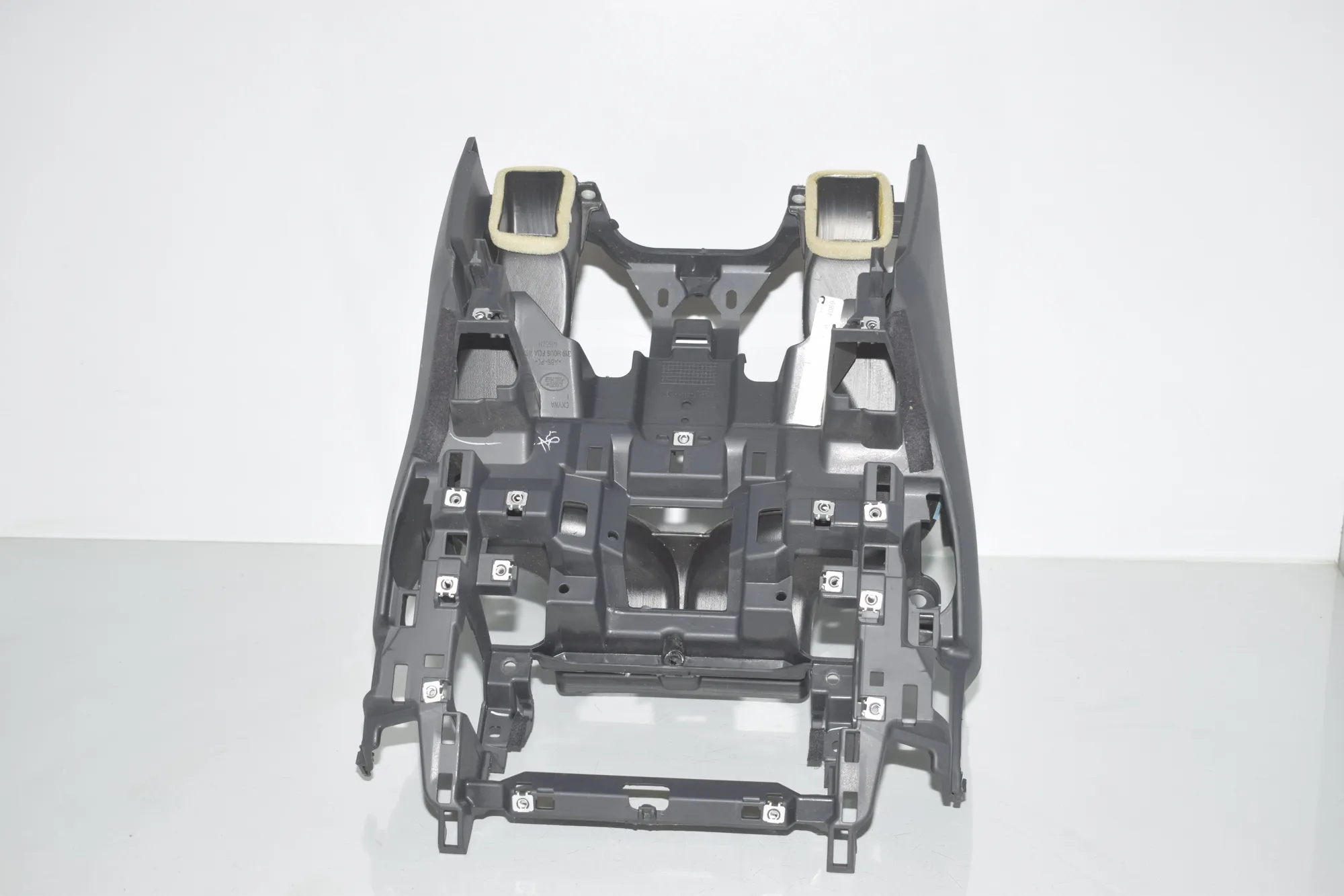 Other Body Parts – OEM AH22-18D582-A · LAND ROVER DISCOVERY IV (L319) 3.0 TD 4x4 2016