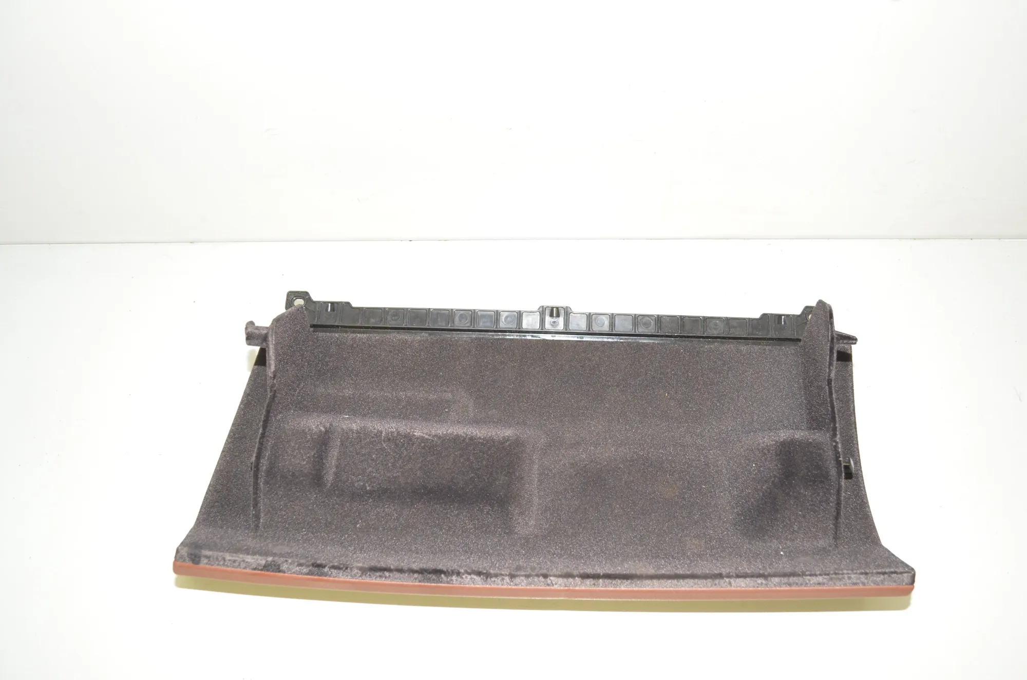 Glove Compartment – OEM 9205980 · BMW 5 Touring (F11) 528 i xDrive 2013 – 3