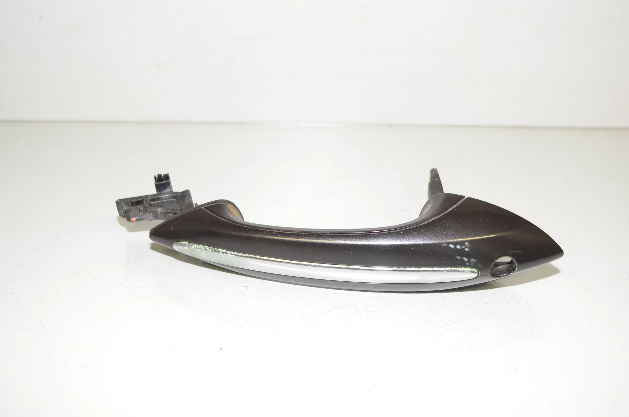 Front Left Door Exterior Handle – OEM 7276243 · BMW 5 Touring (F11) 520 d 2013