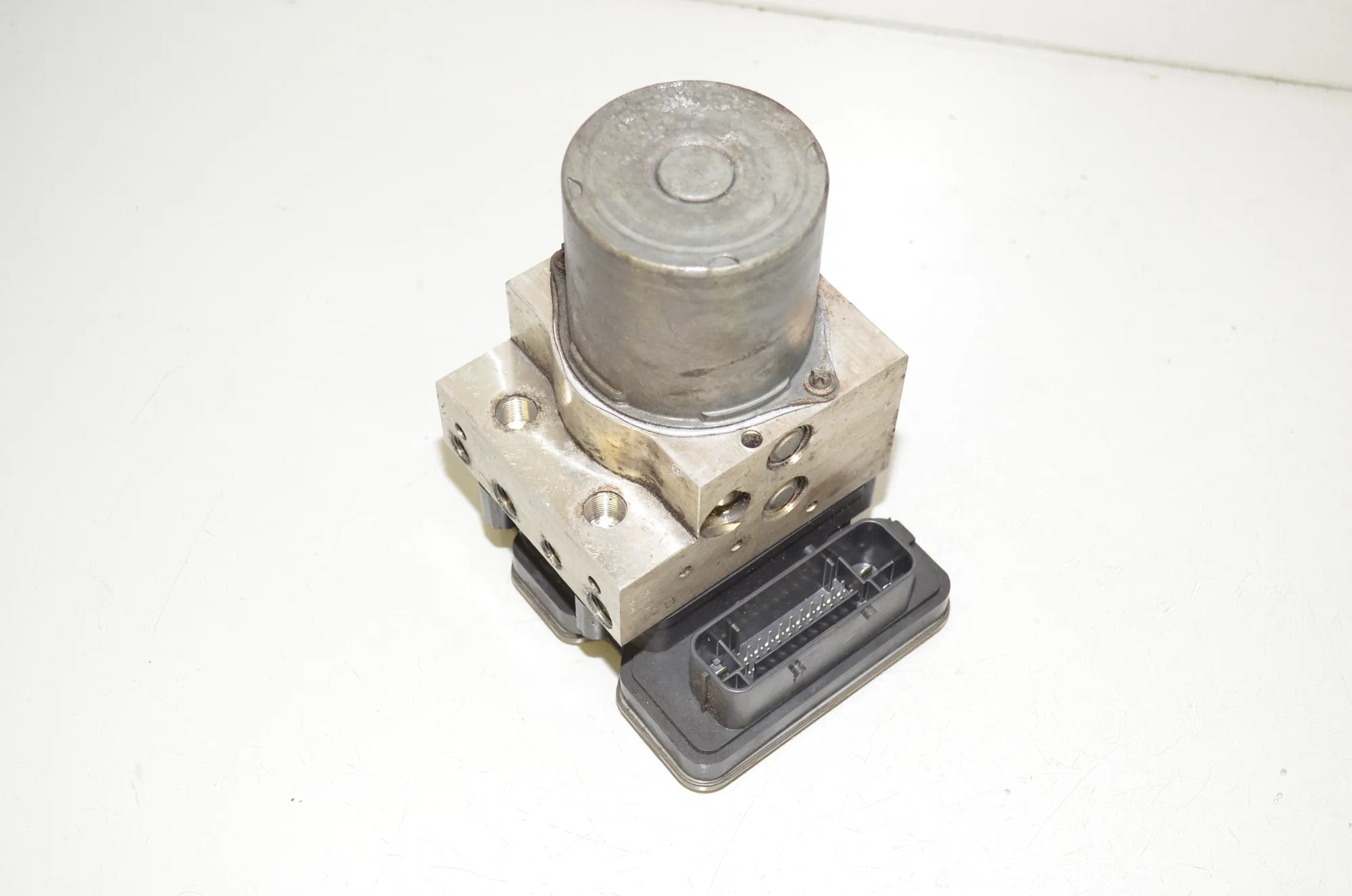 Distance Radar Sensor – OEM 6870769 · BMW X6 (F16, F86) M 50 d 2016 – 2