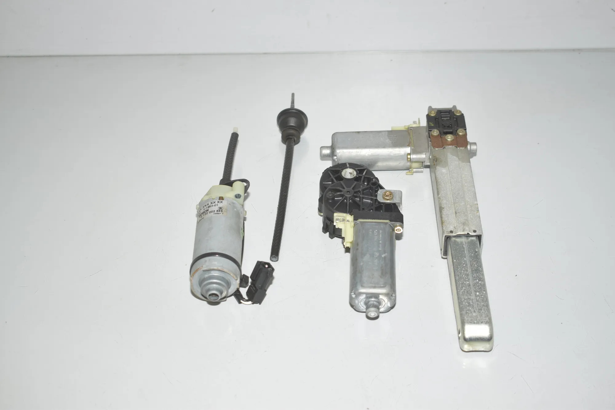 Other Seat Parts – OEM 1583-01 · BMW 7 (E65, E66, E67) 735 i, Li 2001