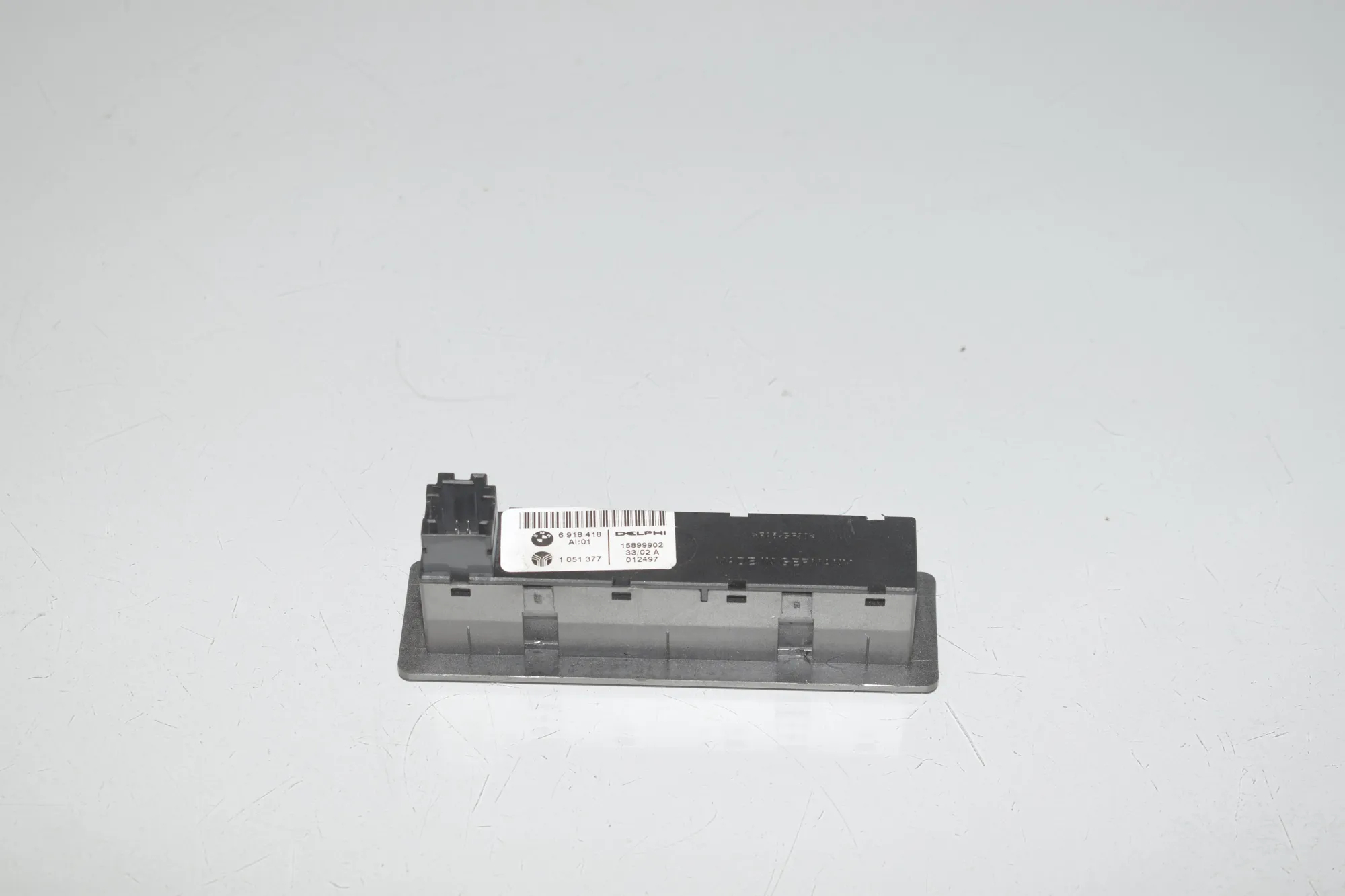 Button Switch Panel – OEM 6918418 · BMW 7 (E65, E66, E67) 735 i, Li 2001 – 3