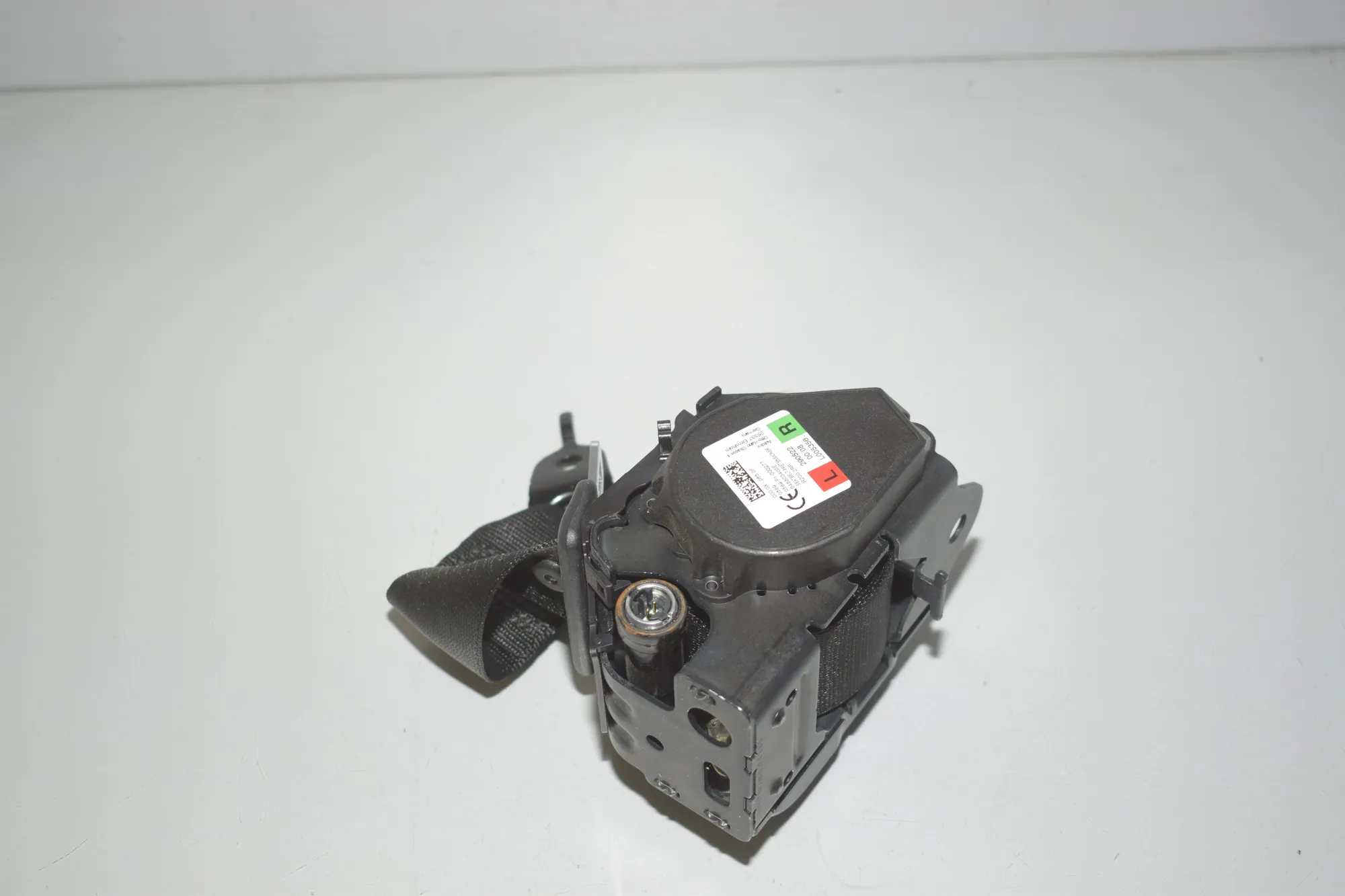 Rear Right Seatbelt – OEM 5A0C301 · BMW i4 (G26) BMW i4 (G26) eDrive35 2023 – 3