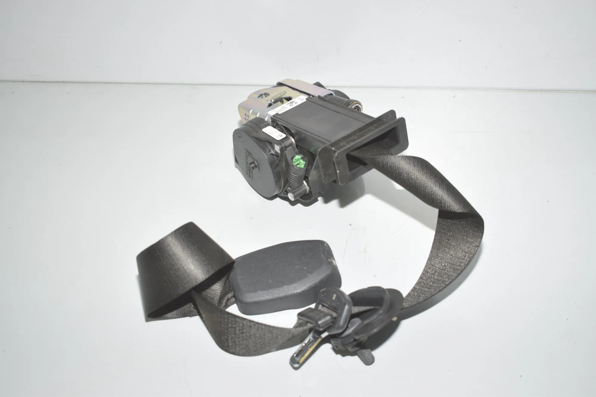 Front Right Seatbelt – OEM 7496294 · BMW 3 Touring (G21) BMW 3 Touring (G21) 318 d 2020 – 5