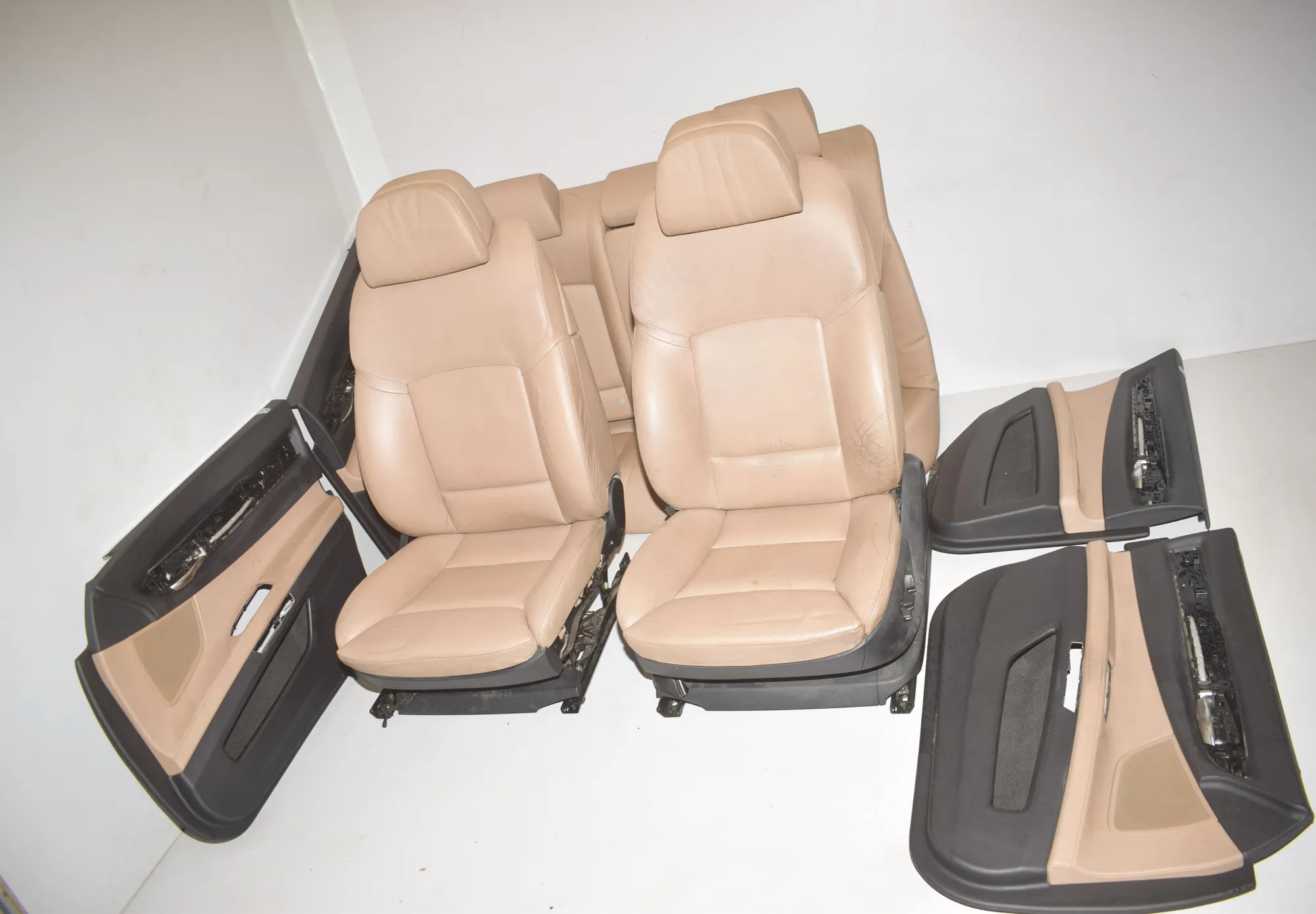 Seat set · BMW 7 (F01, F02) 740 d xDrive 2011 – 7