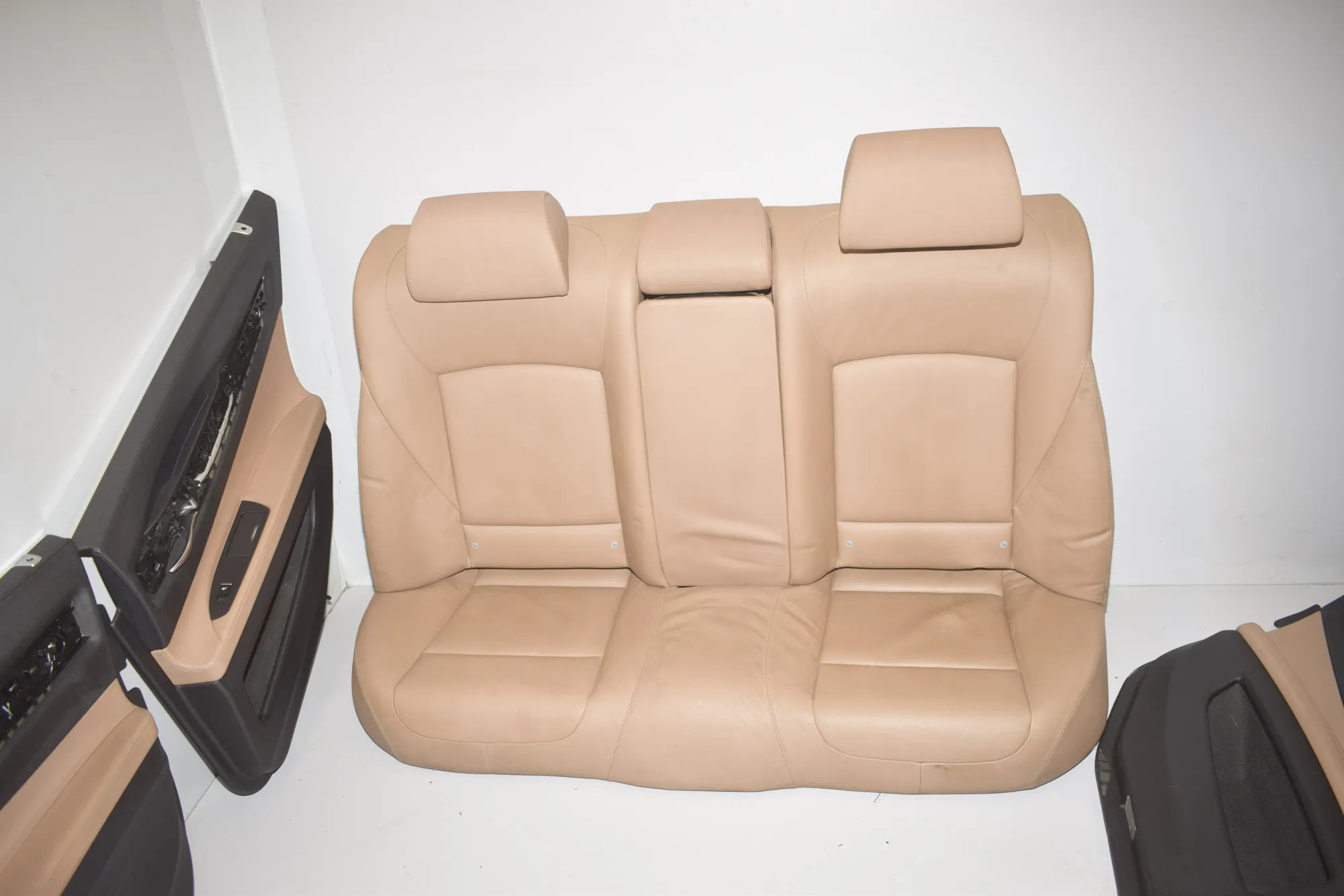 Seat set · BMW 7 (F01, F02) 740 d xDrive 2011 – 11