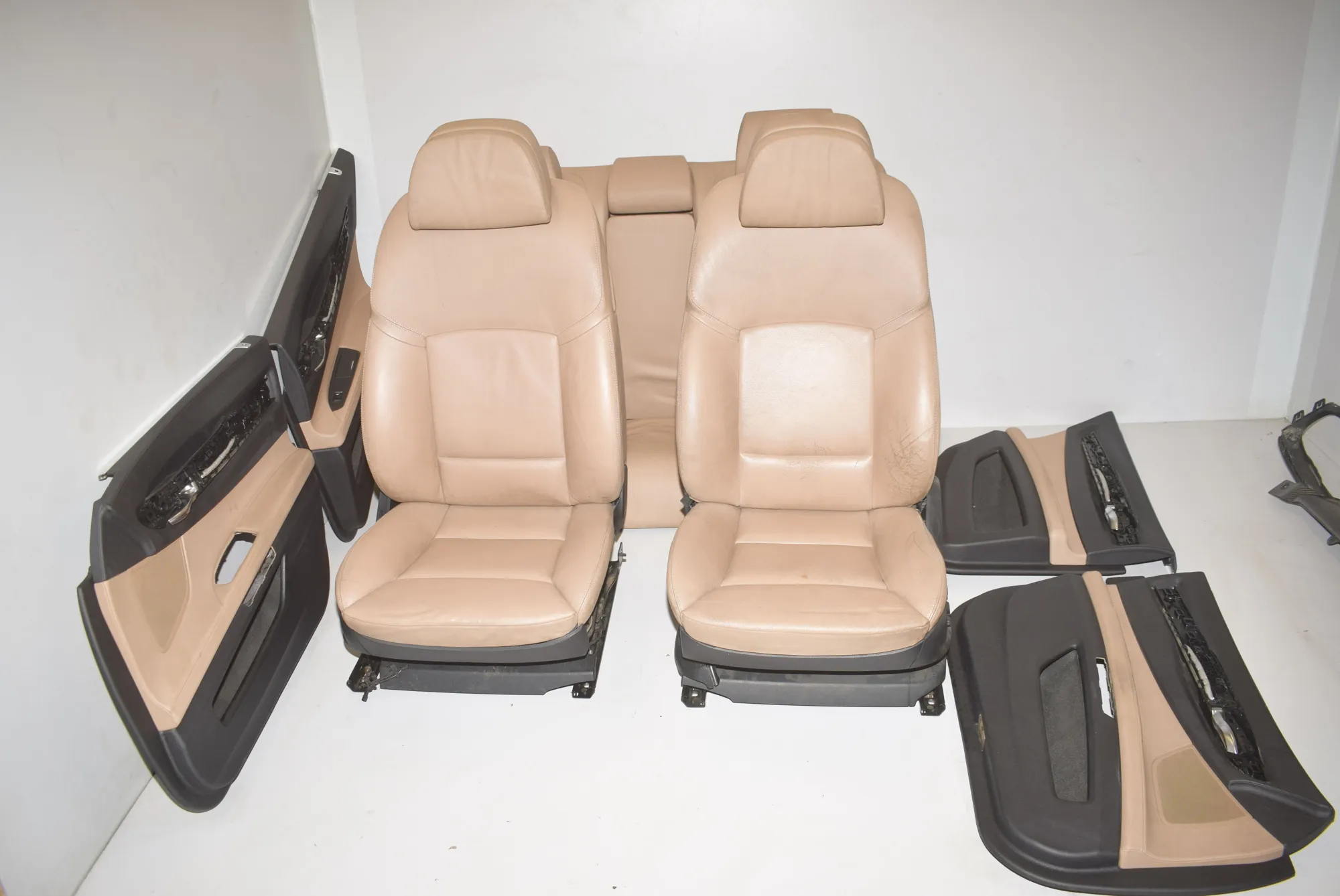 Seat set · BMW 7 (F01, F02) 740 d xDrive 2011 – 4