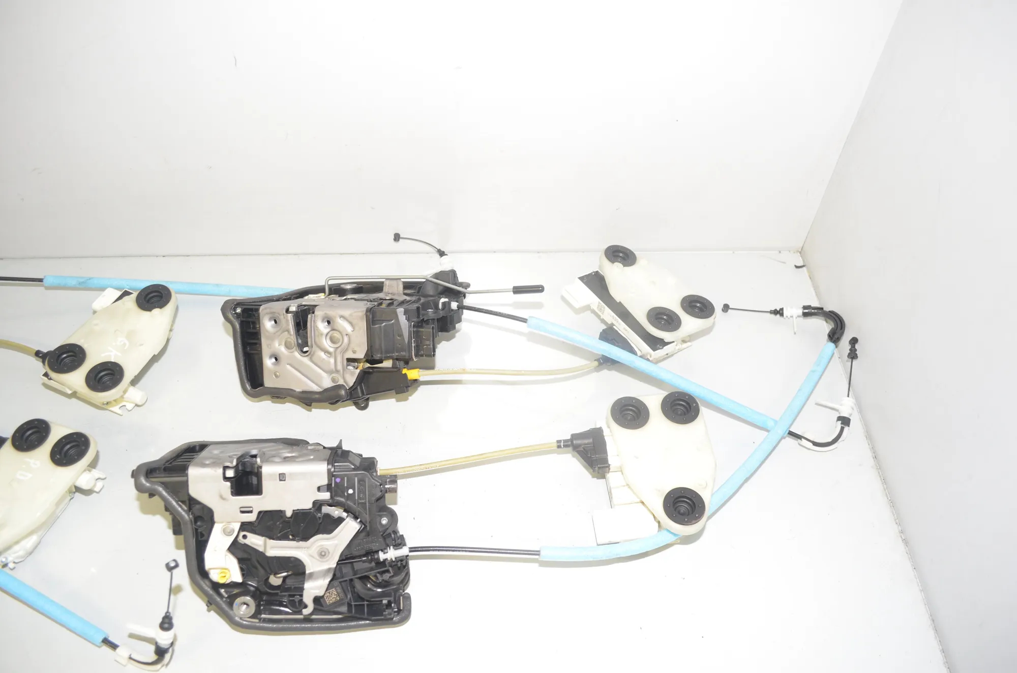 Door Locks Soft Close Kit – OEM 7419844 · BMW X6 (F16, F86) M 50 d 2016 – 3
